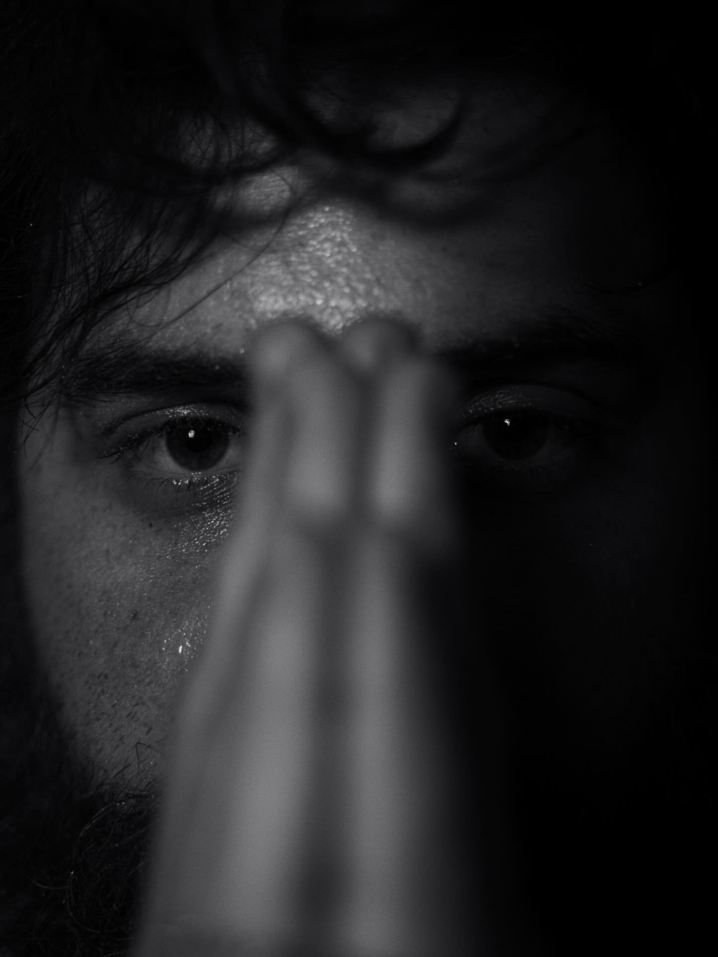 Wash me throughly&hellip;. pt.3
#cinematicphotography #portraitphoto #visualstorytelling #blackandwhitephotographymagazine