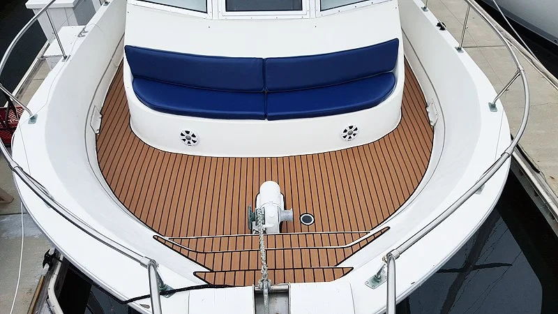 614c09891c0df83d7d10dad4_Bow-deck.jpg