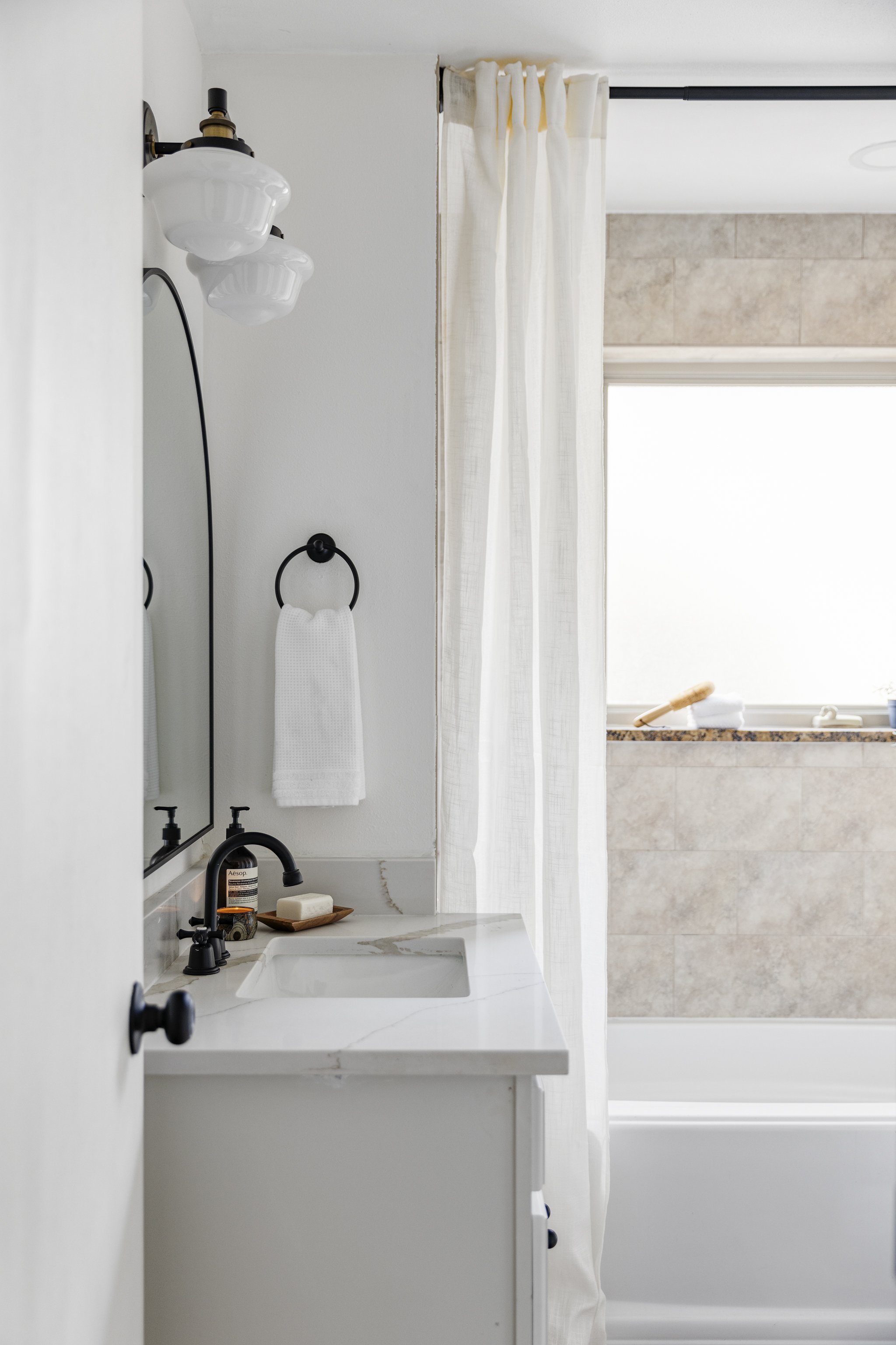 RaeScott_2975 Perry St_web-26.jpg