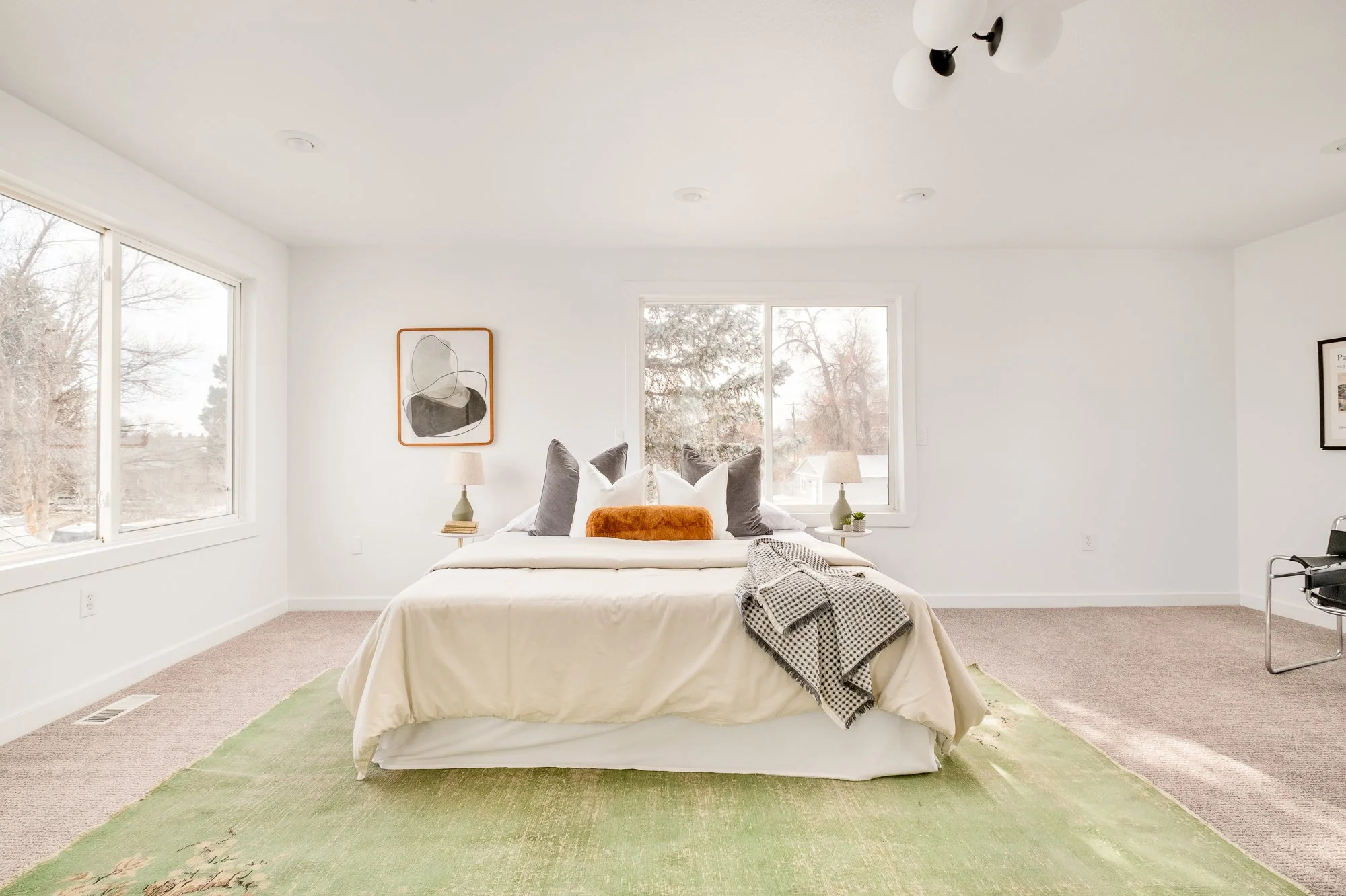 2825 Olive St-29.jpg