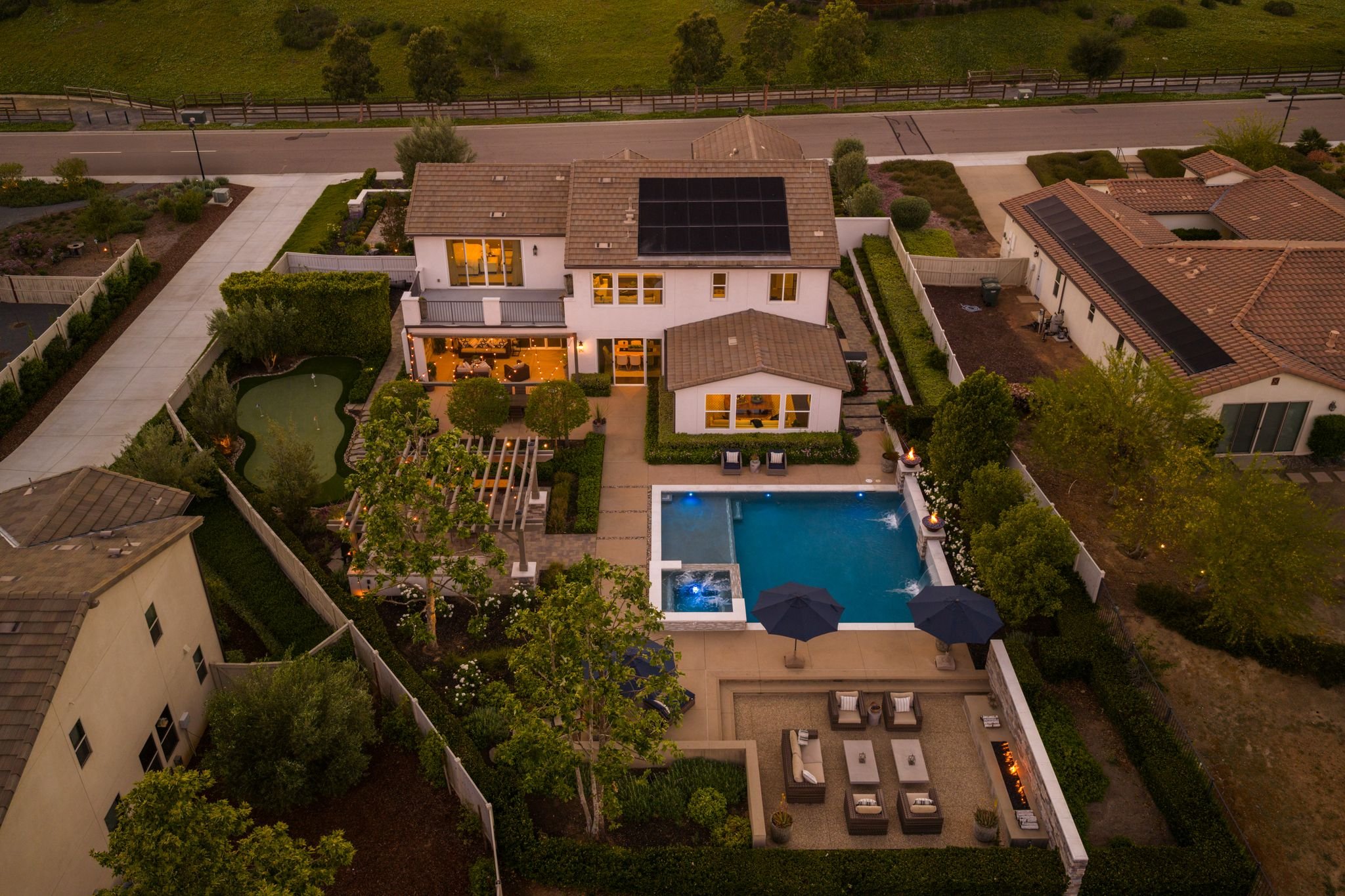 mls_A9M_034_21509 Wilgen Rd.jpg