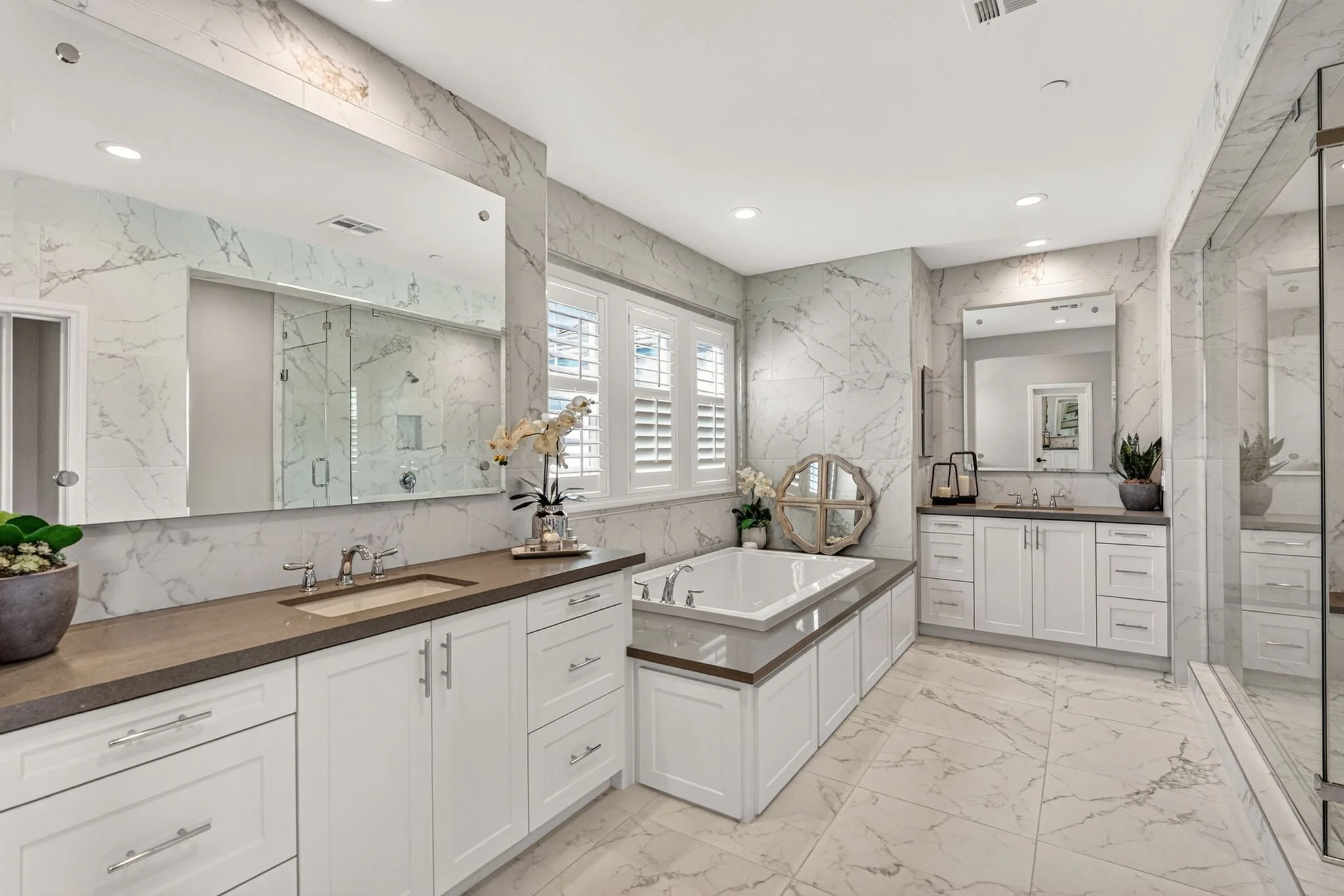 mls_A9M_102_21509 Wilgen Rd.jpg