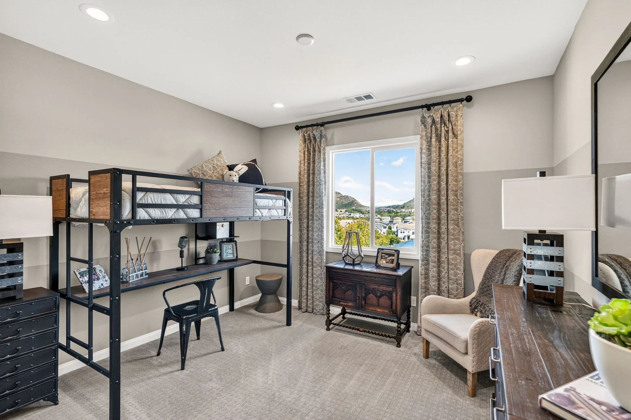 mls_A9M_115_21509 Wilgen Rd.jpg