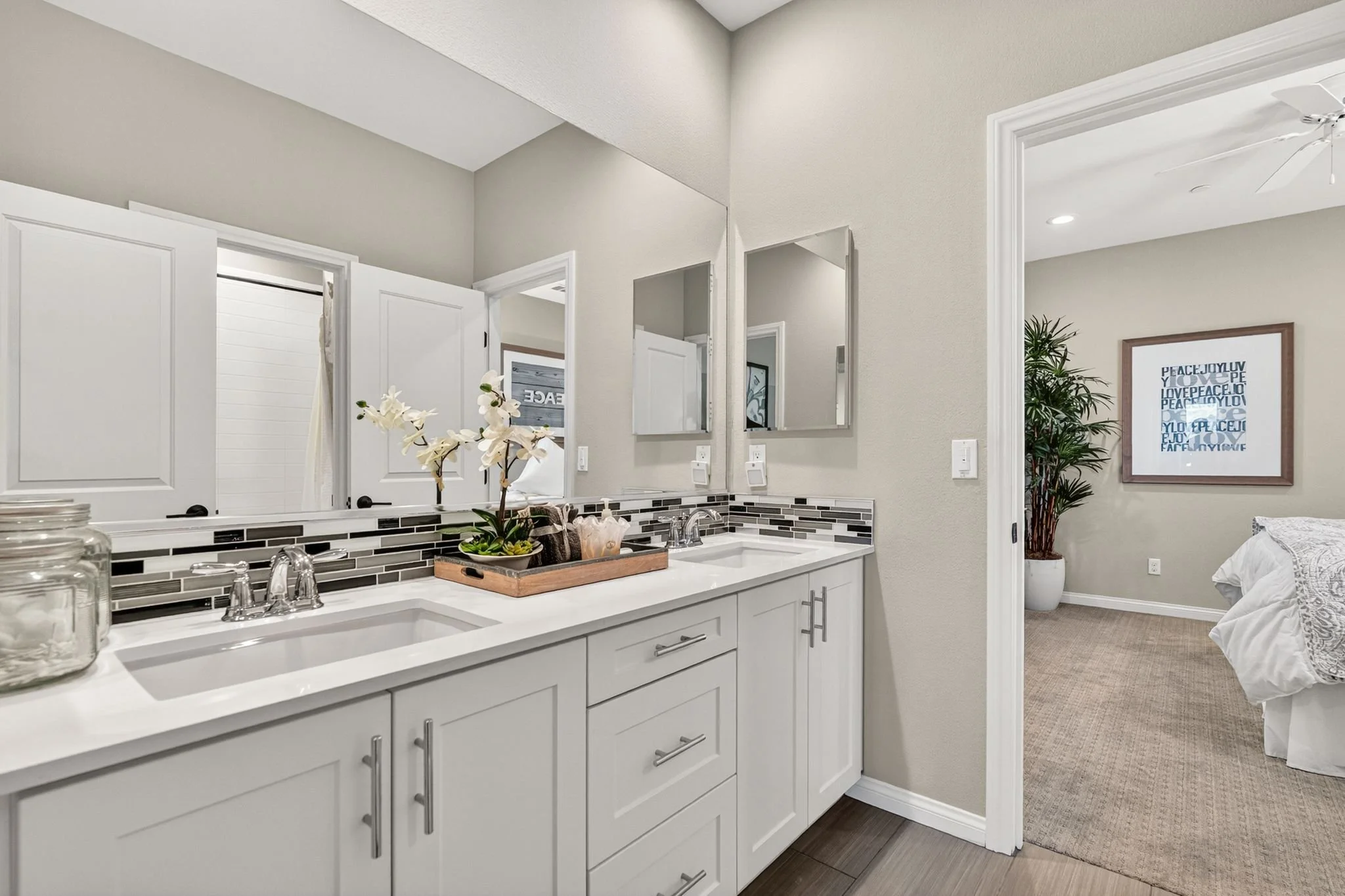 mls_A9M_116_21509 Wilgen Rd.jpg