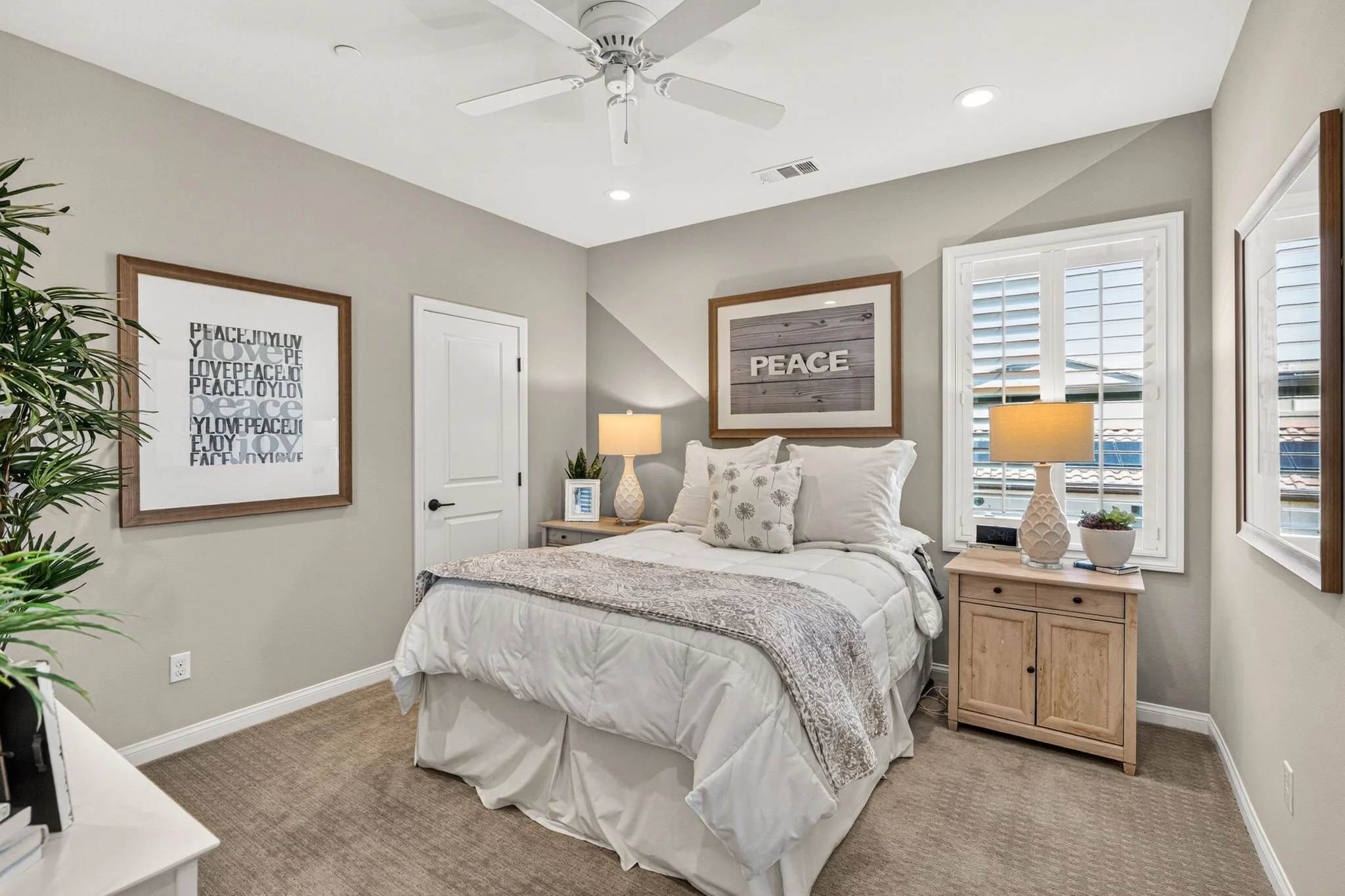 mls_A9M_118_21509 Wilgen Rd.jpg