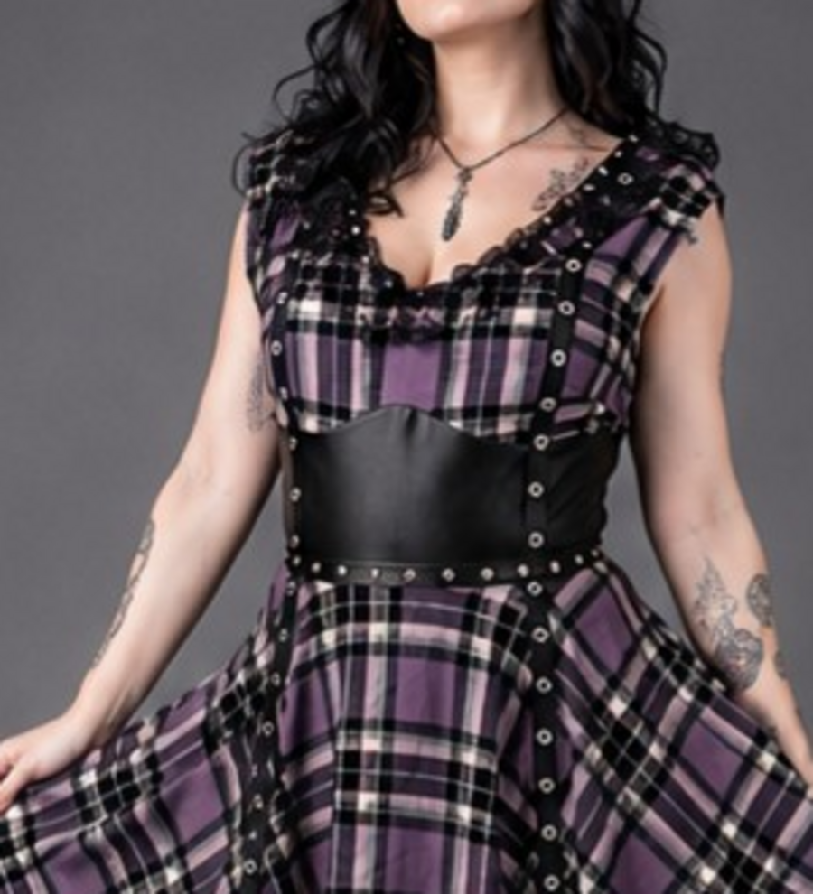 front-leather-detail.png