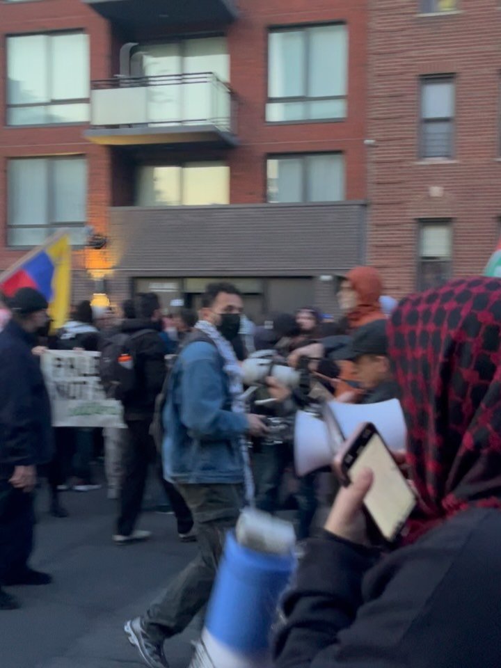 Students Demand: Stop the Sale of Stolen Land!