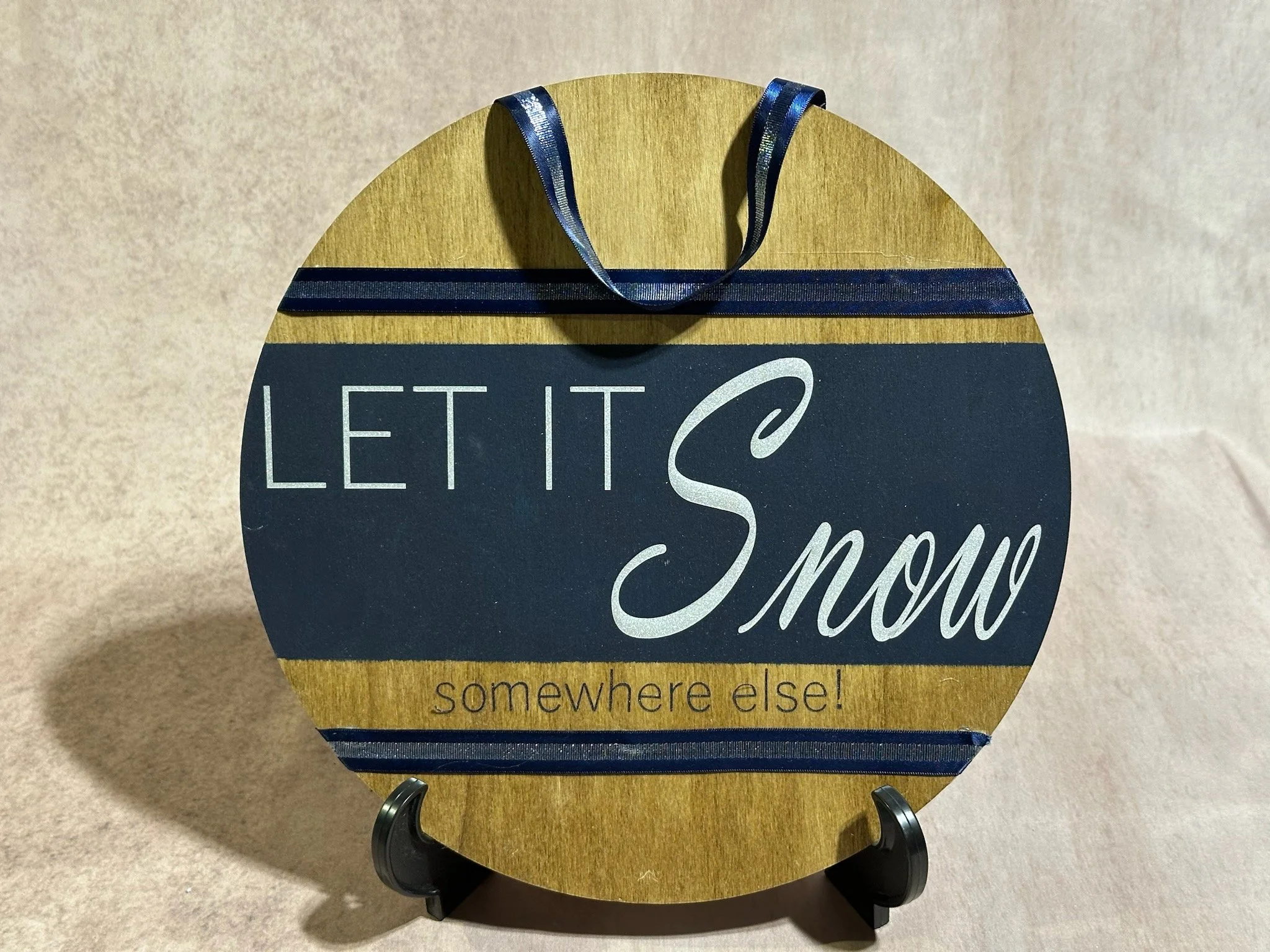 Christmas Decor: Let it Snow Hanger