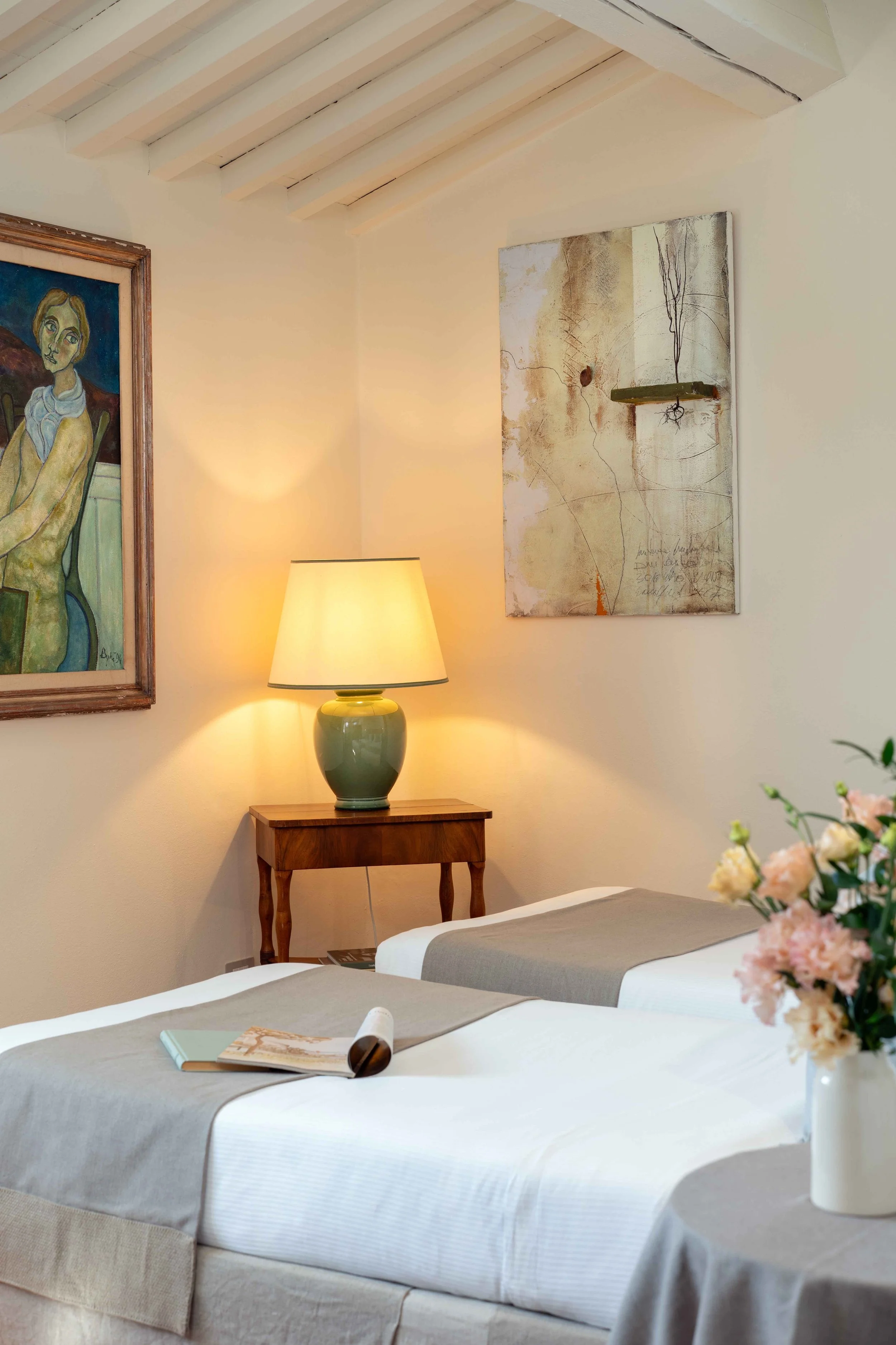 CASTELLARE DE SERNIGI_GUEST HOUSE_Davide Meneghini.WEB.021.jpg