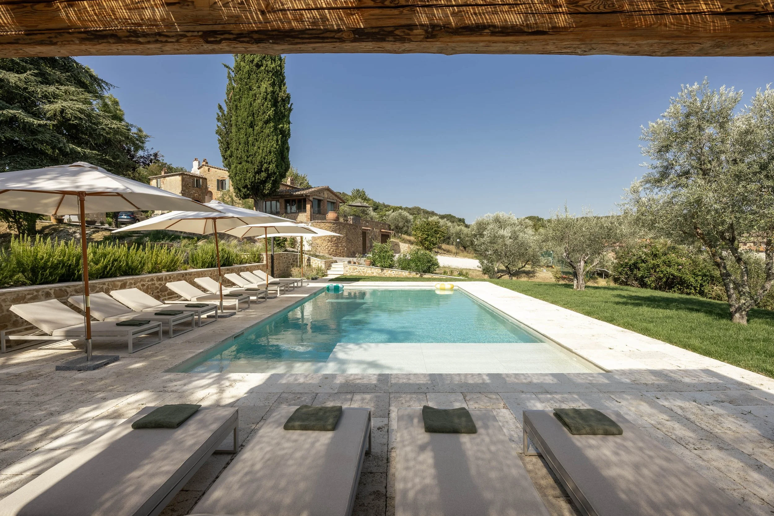 Styling Villa Petroio_Maneri Tuscany 35.jpg
