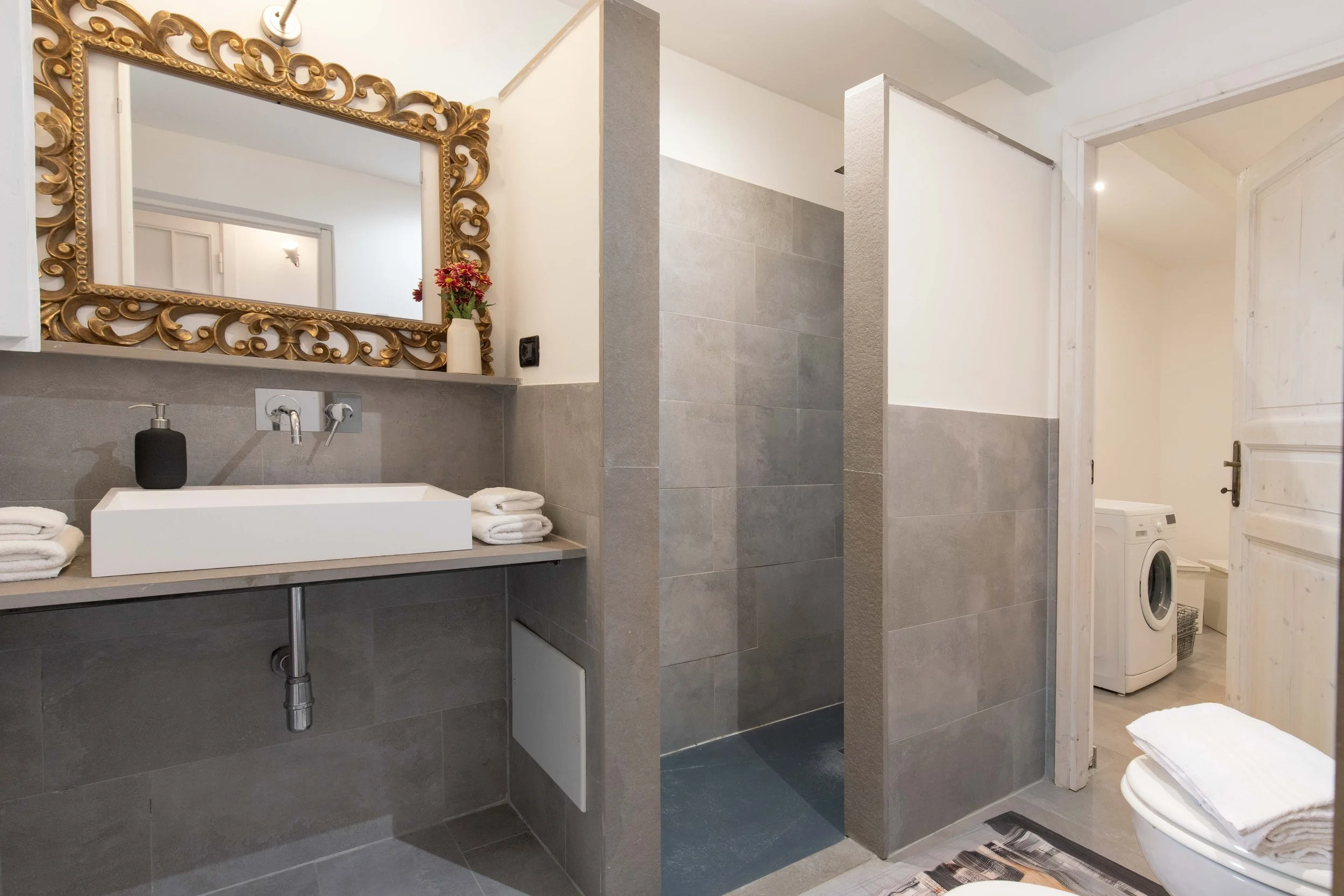 Shooting 1 Appartamento_Suite 900 Livorno.jpg