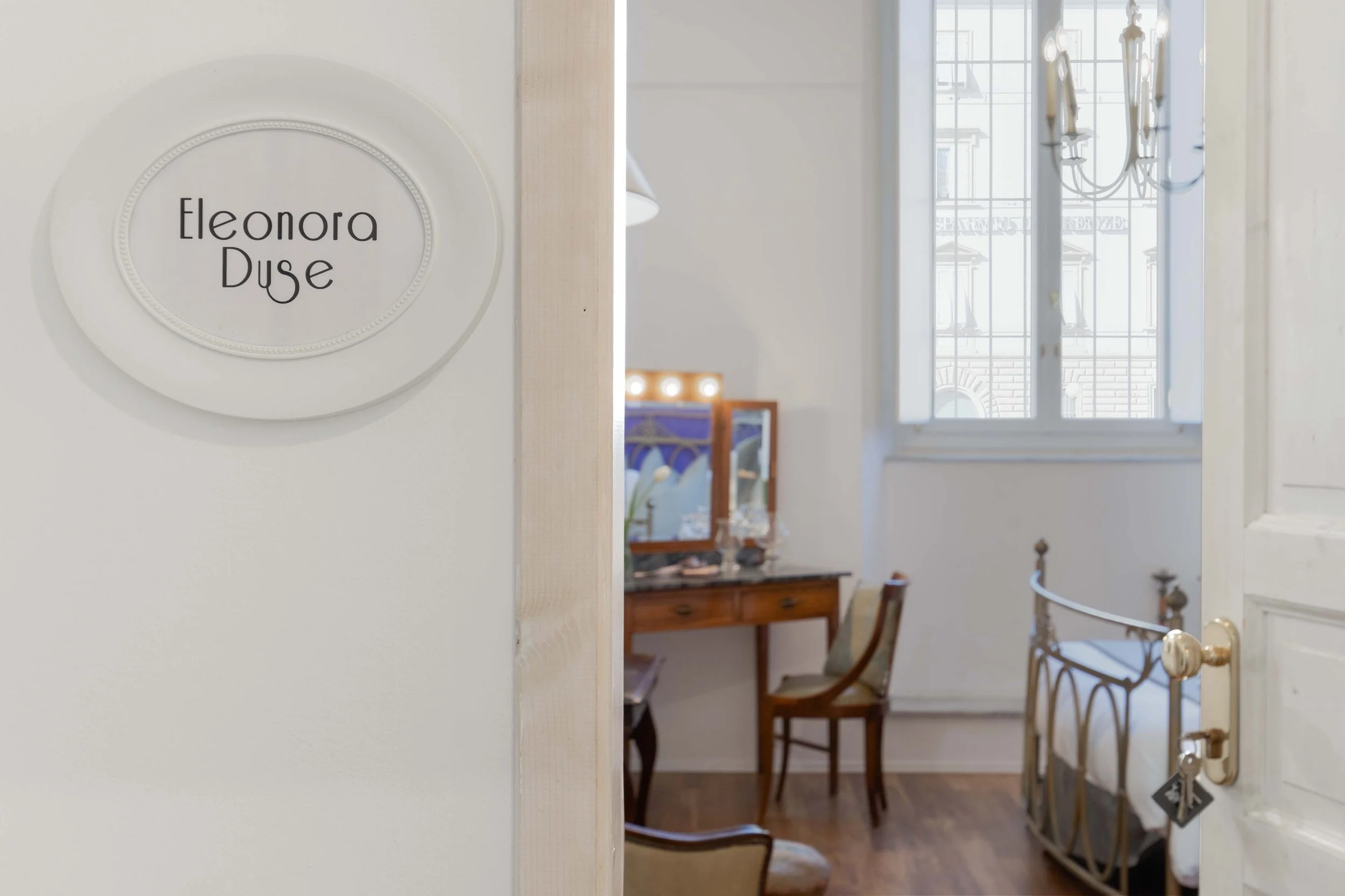 Shooting 4 Camera Duse_Suite 900 Livorno.jpg
