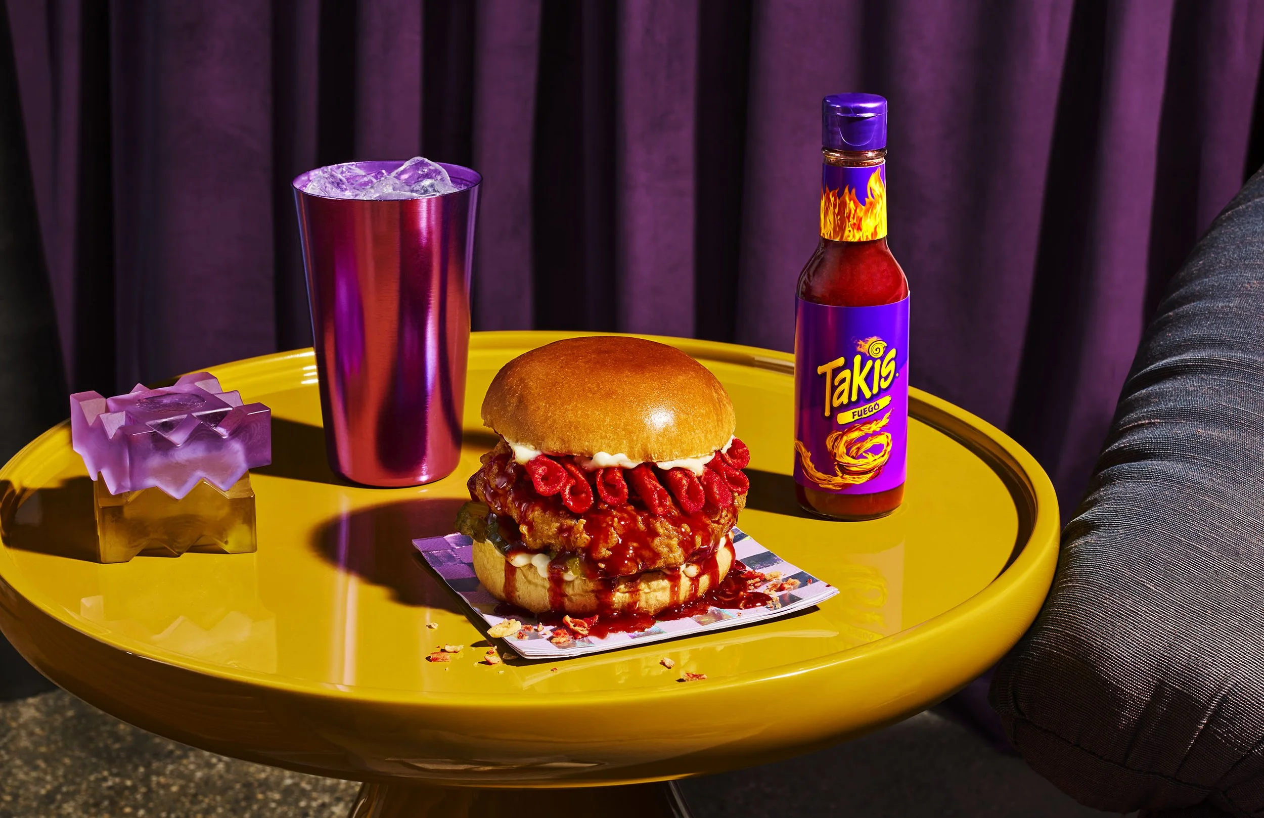 06_Recipe_FriedChickenSandwich_0322 copy.jpg