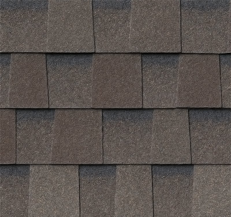 Atlas Pinnacle Impact® Class 4 roofing shingles in Weathered Wood IR.