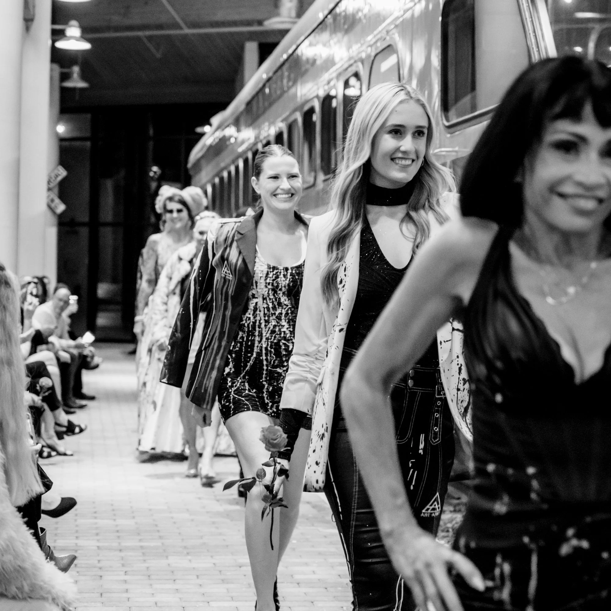 abja-LocalsMixFashionShow_Dec2024--Post_show--003B_sq.jpg