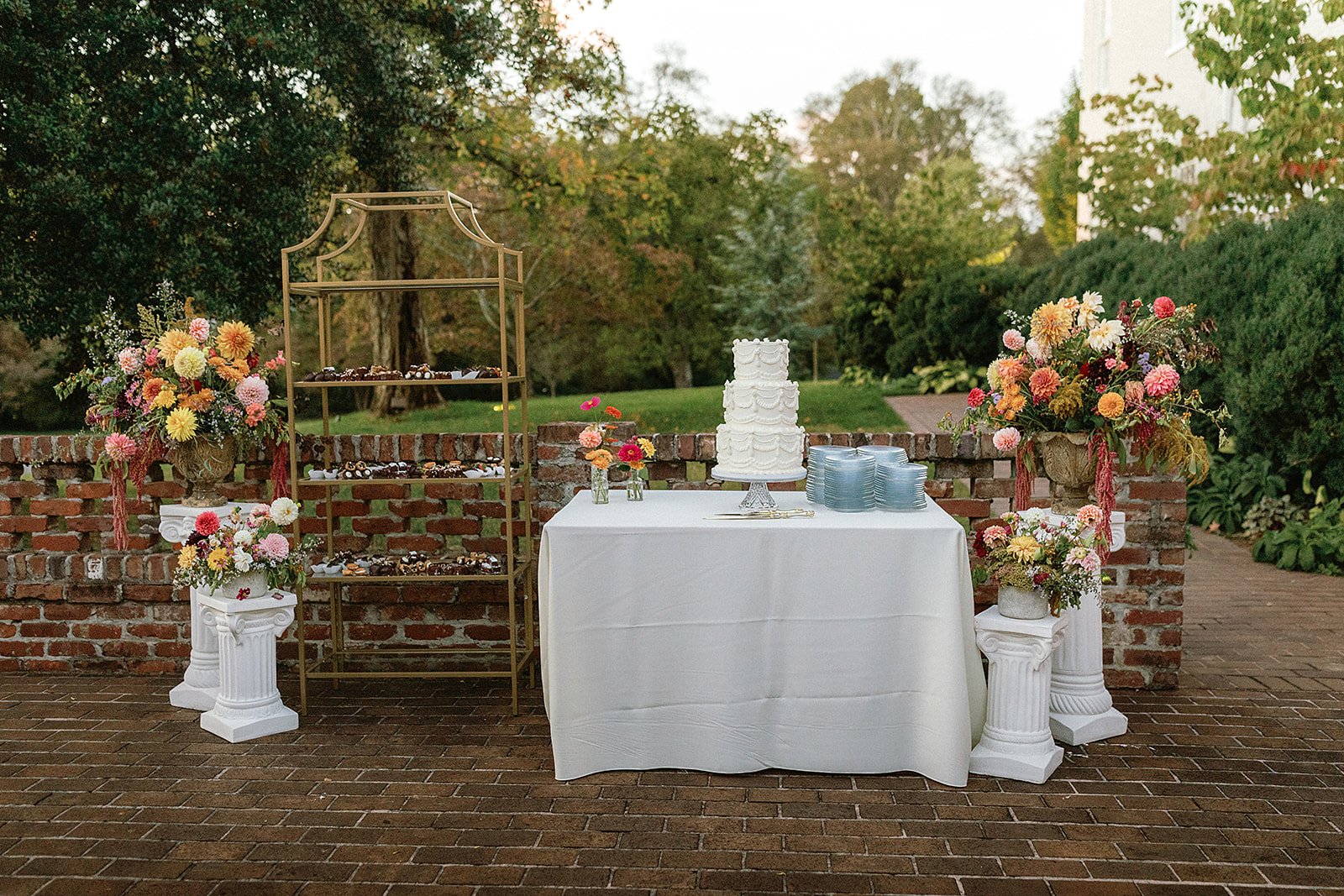 riley-david-wedding-maple-grove-estate-knoxville-reception-tori-lynne-photography-15.jpg