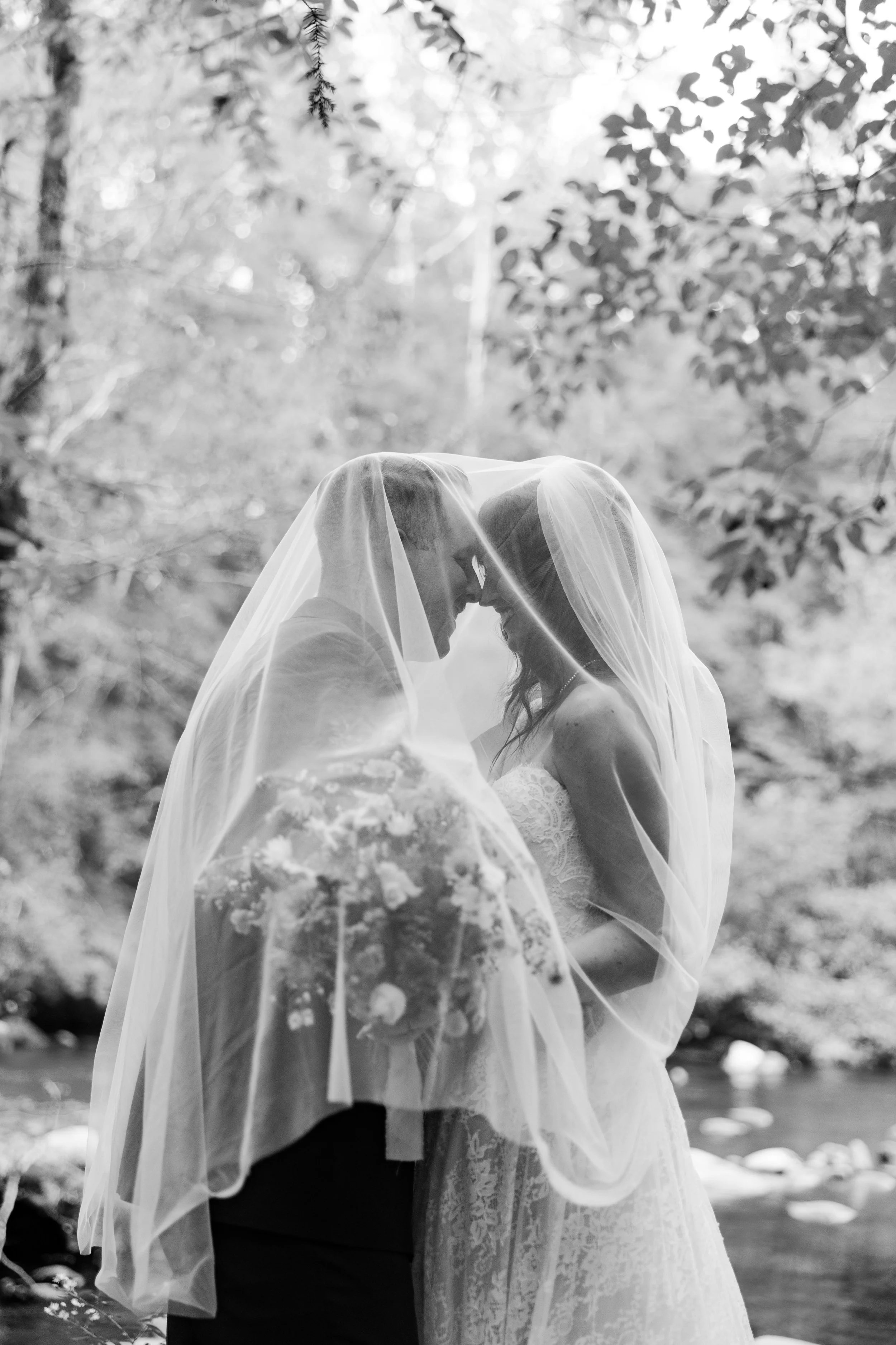 avery-mason-elopement-previews-photos-nicole-lenia-kiser-imagery-49.jpg