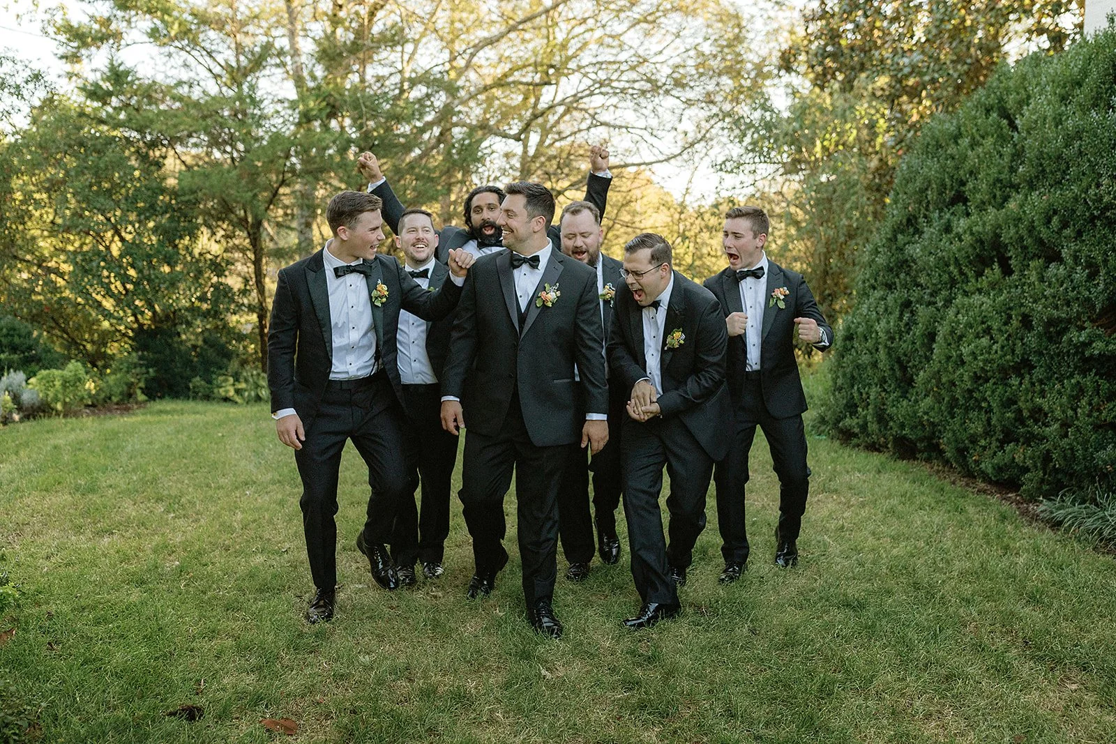 riley-david-wedding-maple-grove-estate-knoxville-bridesmaids-groomsmen-tori-lynne-photography-98.jpg