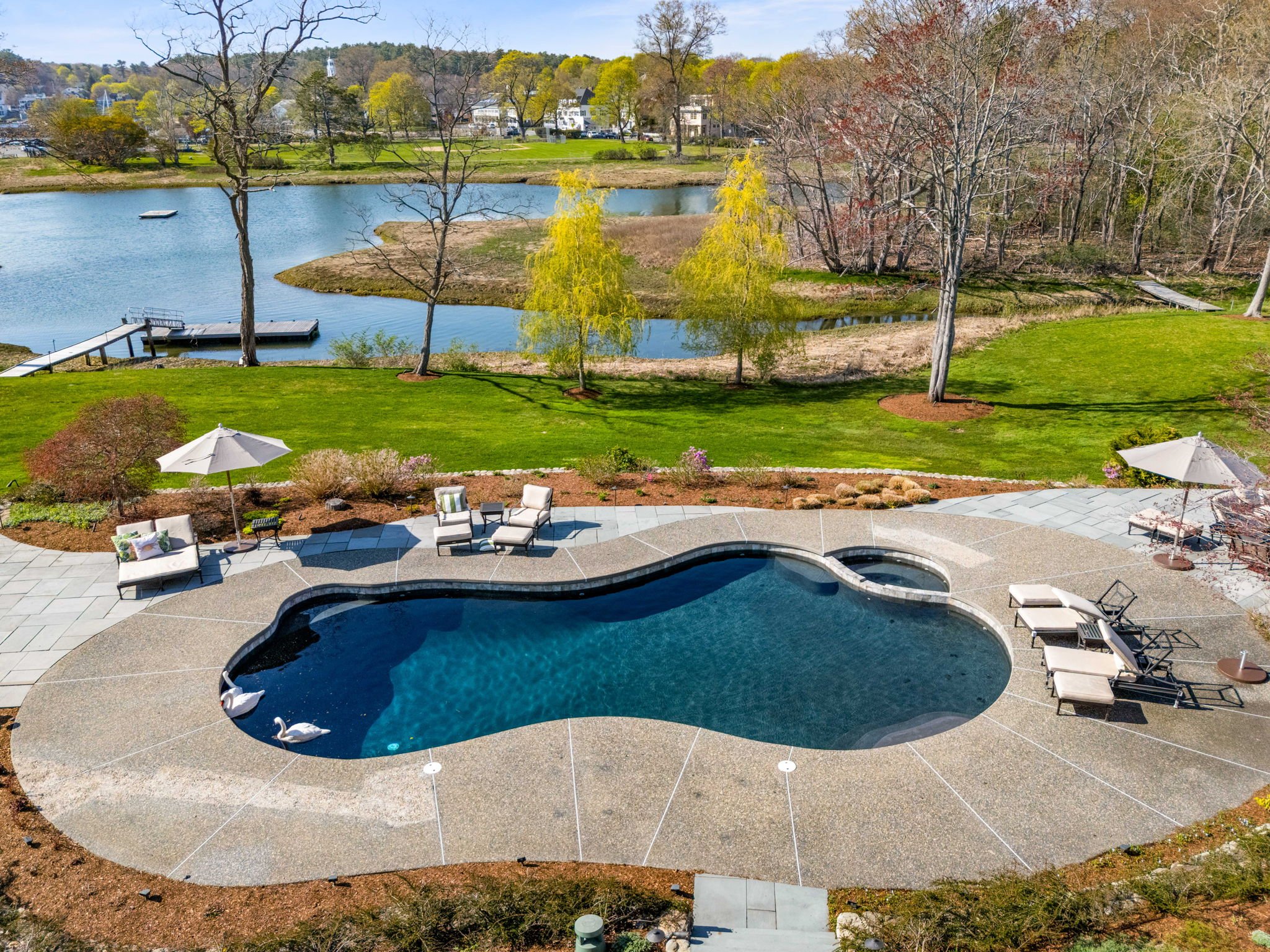 143-web-or-mls-Spring_EXT_1.jpg