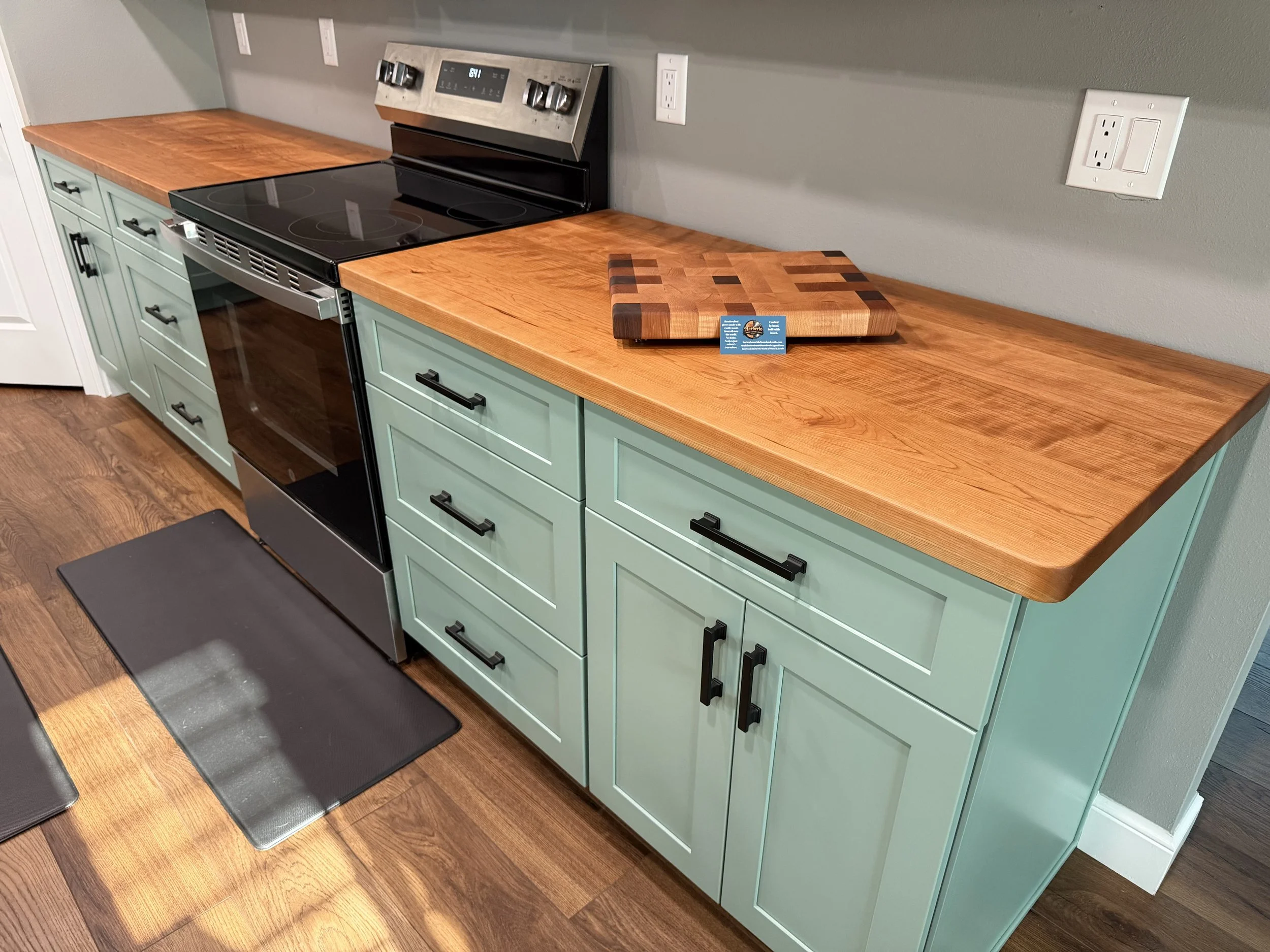 Custom kitchen counter top 