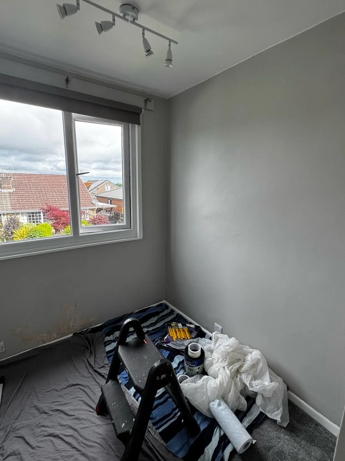 🏡 A fresh look, a lasting impression.

Swipe to see the transformation! ➡️

This project is a perfect example of how professional painting can breathe new life into a property.
Another happy customer and another job completed with pride.

Looking to