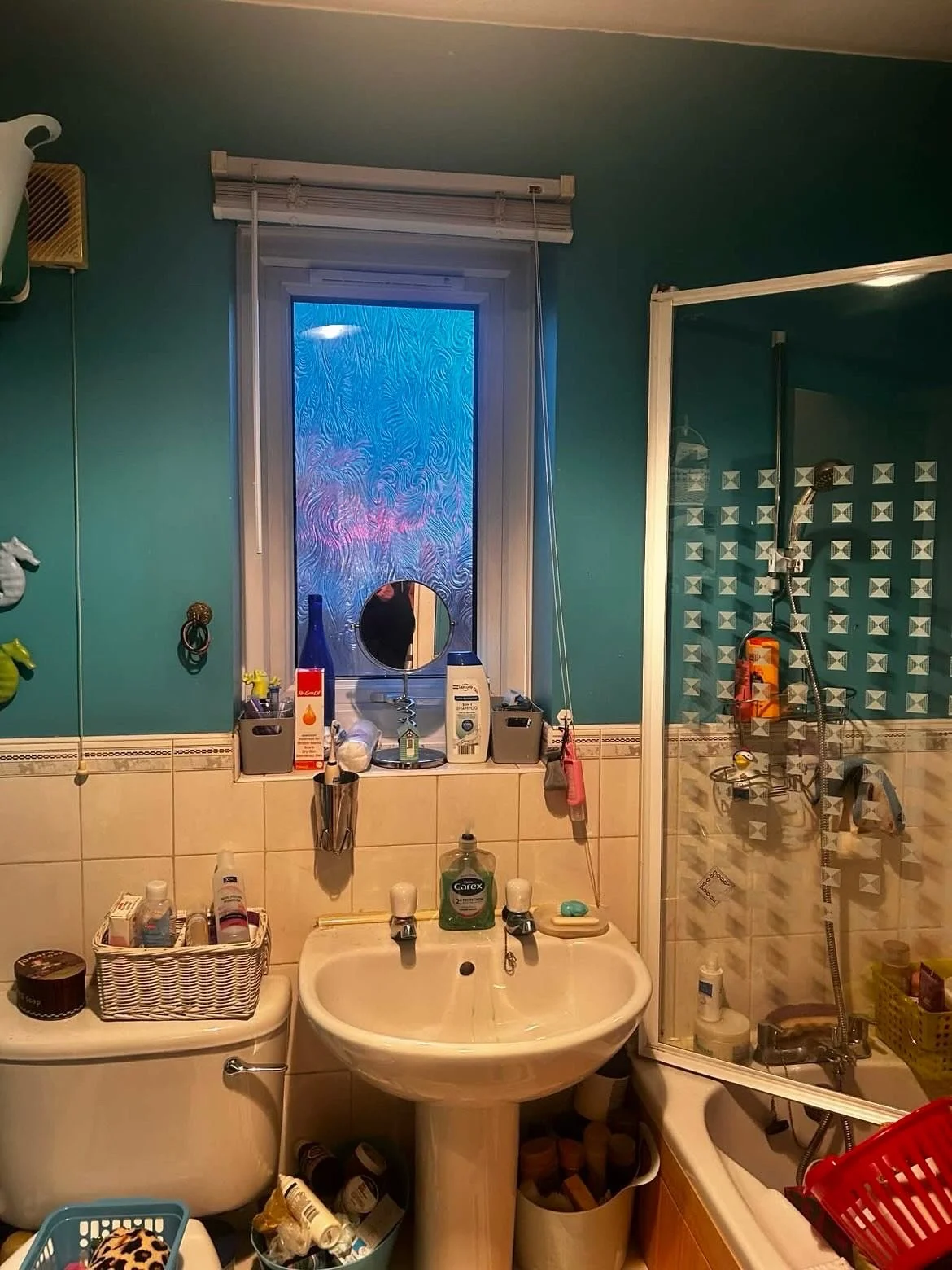 From tired and worn to fresh and flawless 🎨✨

A quality paint job can completely transform a space. Swipe to see the difference! We take pride in every brushstroke and every detail.

Ready to give your home a fresh new look? Get in touch for a free 