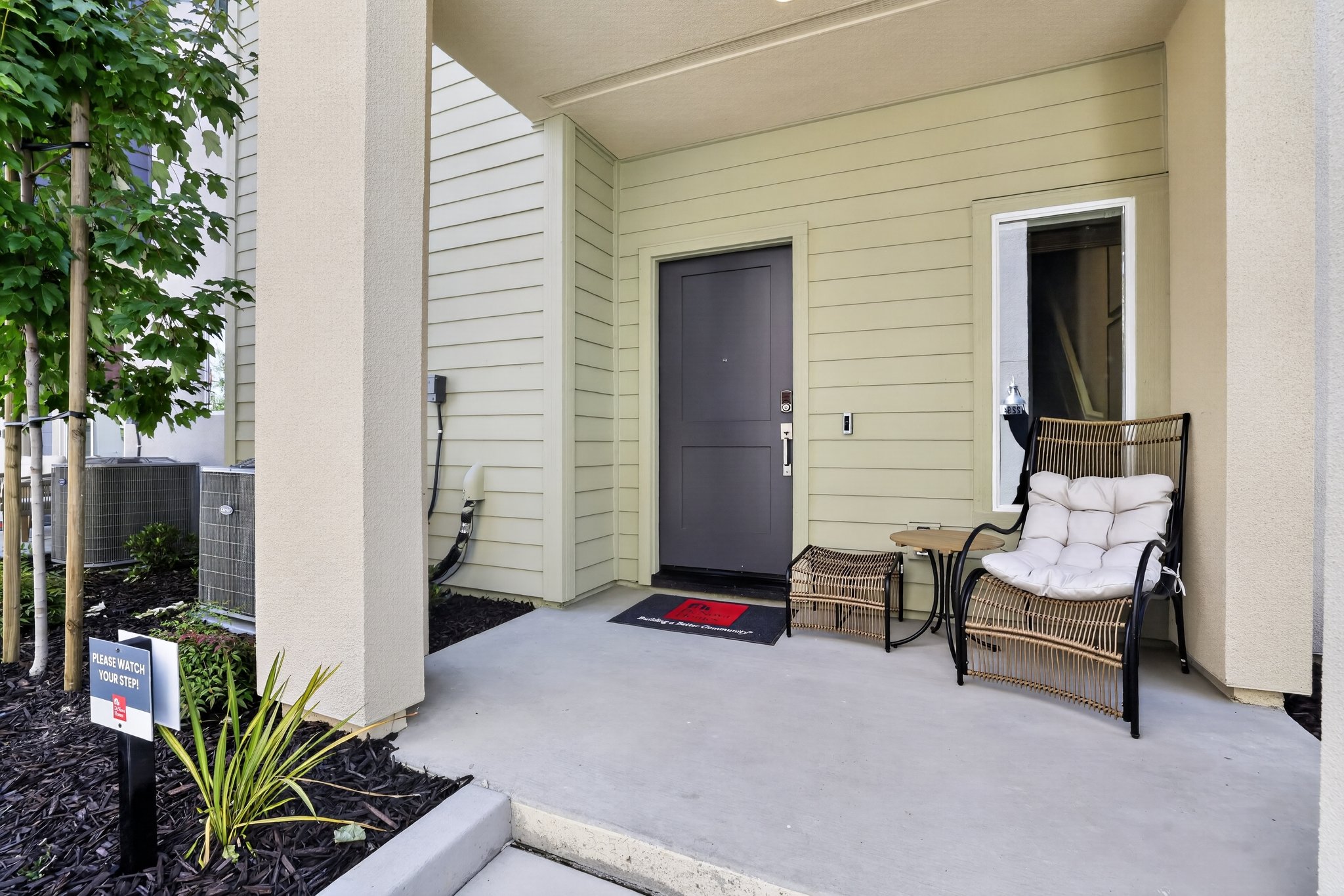 001_1602_Canyon_Dr-Exterior-6746.jpg