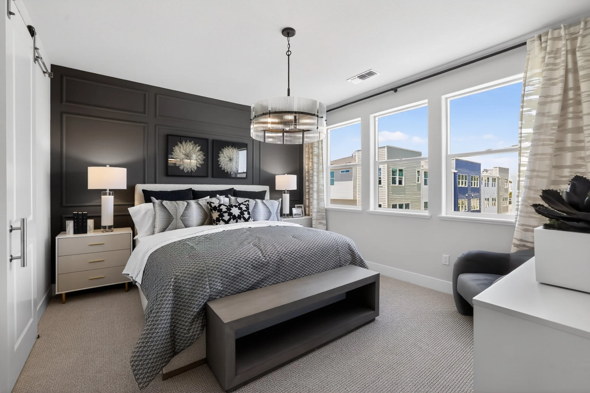 011_1602_Canyon_Dr-Bedroom-6692.jpg