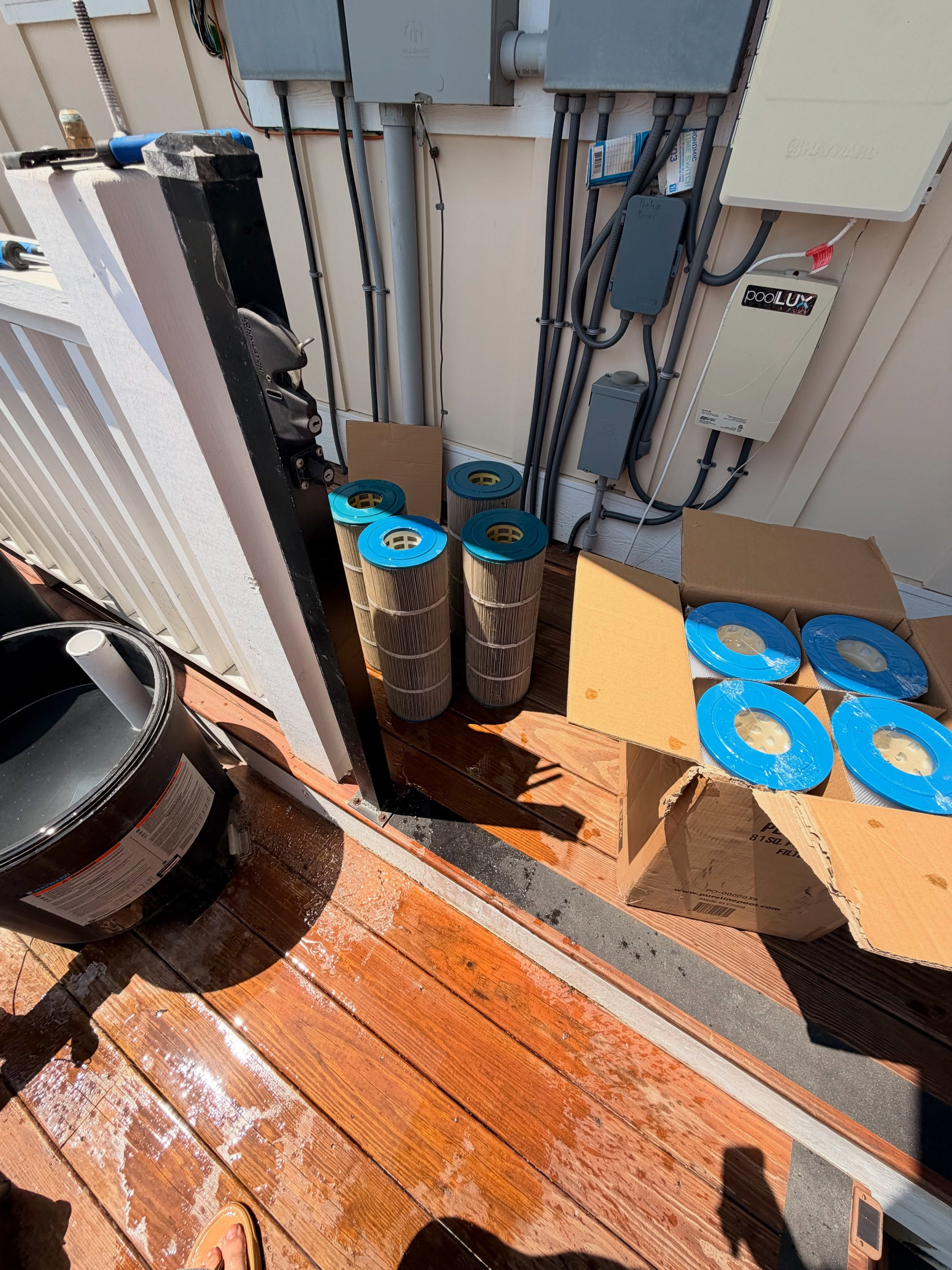 Out with the old, in with the new! 🔄 Replaced worn-out pool filters with brand-new ones so this pool can stay cleaner, clearer, and running efficiently. Need yours checked? Send us a message! 💬 #pool #poolservice #PoolMaintenance #PoolFilters #Clea