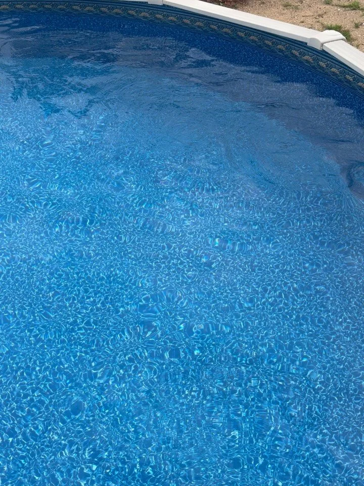 This above-ground pool got the care it needed with:
🔧 New ionizer cartridge installed
📊 New pressure gauge installed
🧼 Complete pool cleaning

Regular maintenance keeps your equipment running efficiently and your water crystal clear all season lon