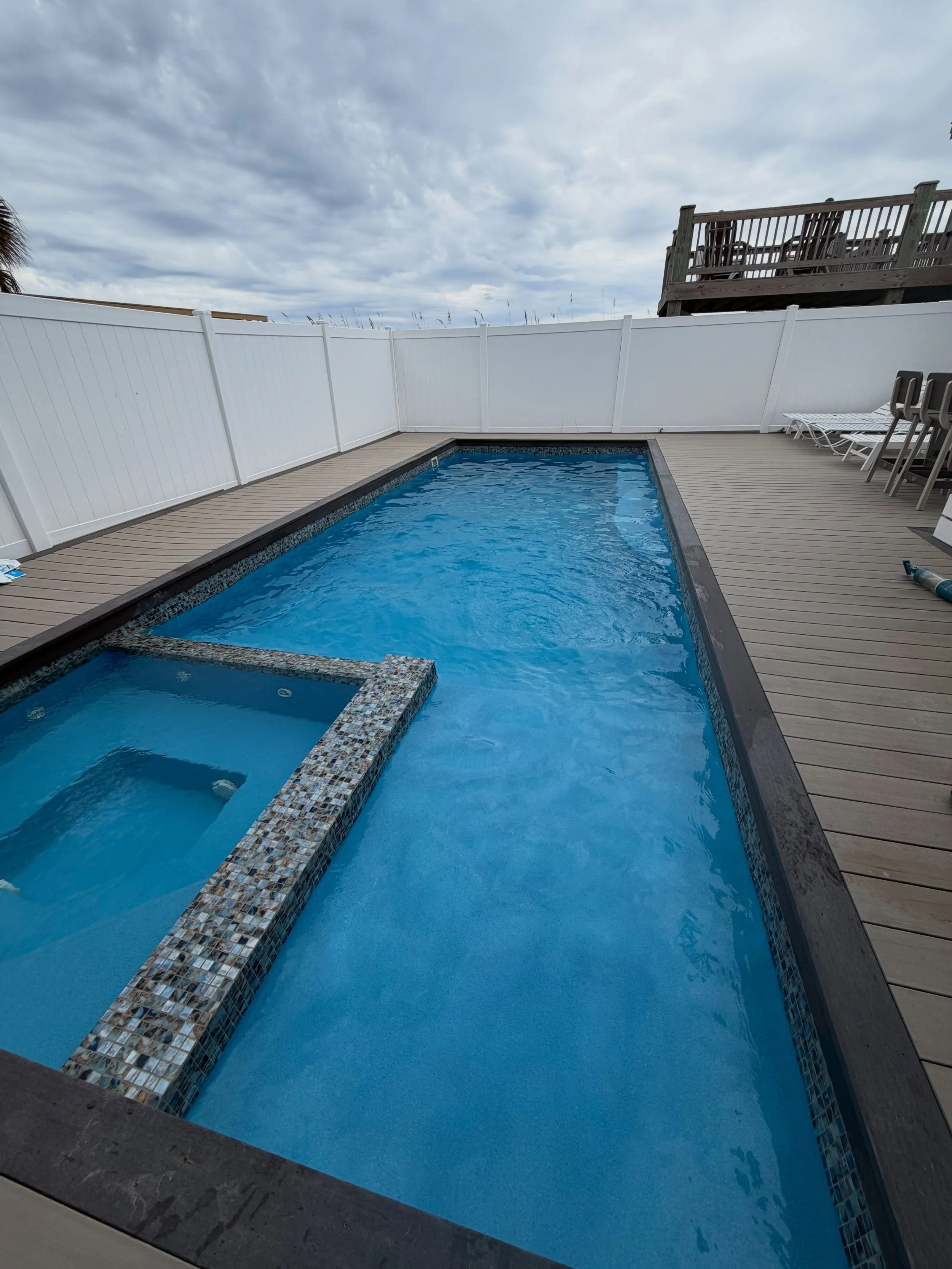 💦 CLEAN POOLS. SPARKLING HOT TUBS. HAPPY GUESTS! ☀️🌴

At Island Time Pools &amp; Spas LLC, we take the stress out of pool and hot tub maintenance so you can sit back, relax, and enjoy Island Time! 🌊

🏊&zwj;♀️ Professional Pool Cleaning

🫧 Hot Tu