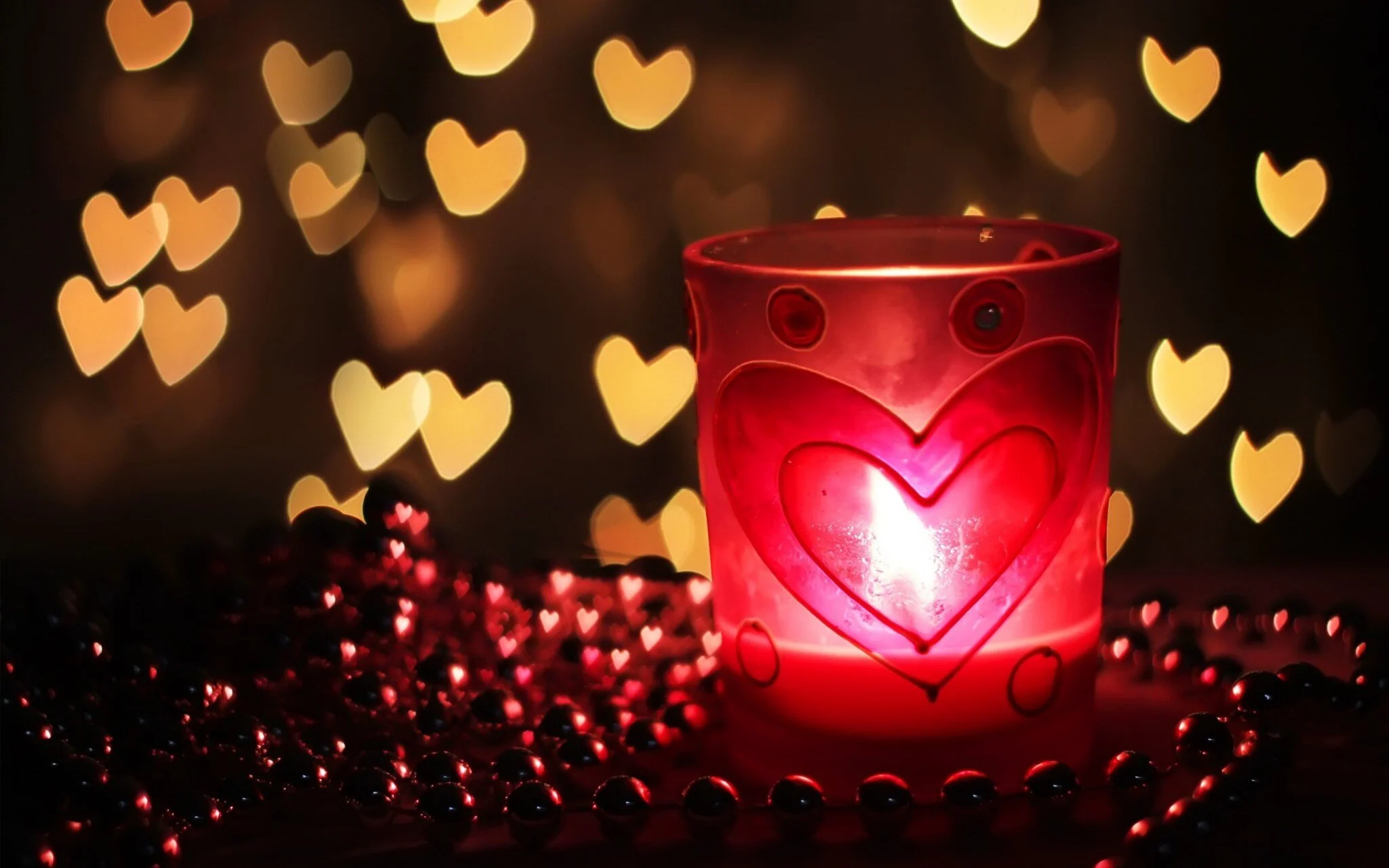 wedding-first-night-room-decoration-with-candles.jpg