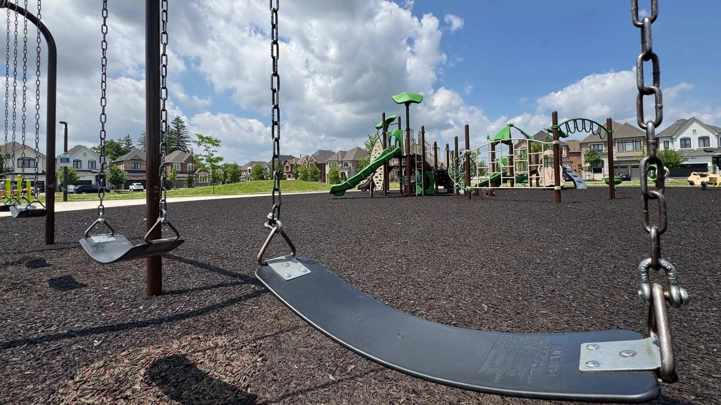Parks, community, splash pads in Bram West - Brampton