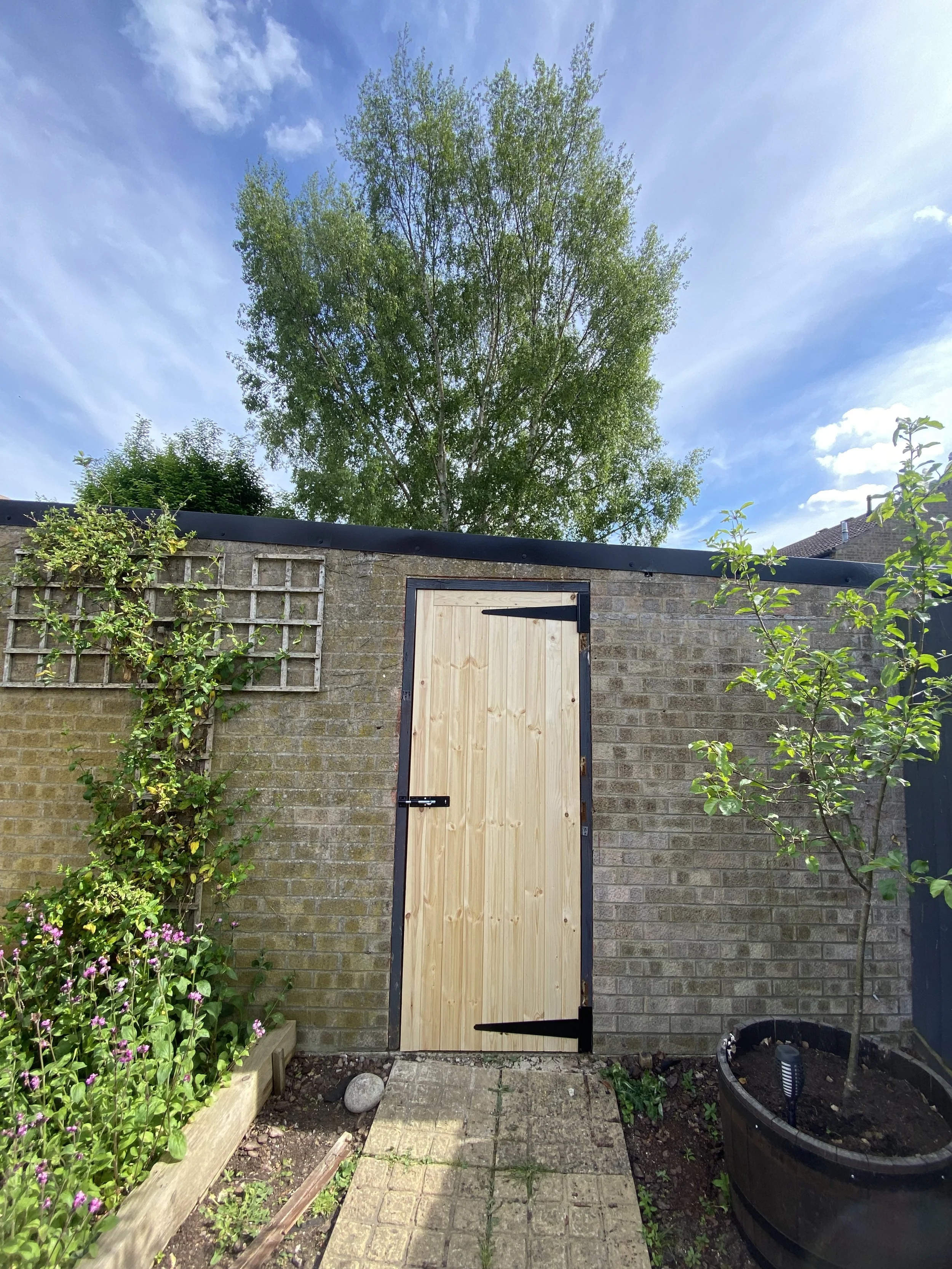 Timber door and gate installations