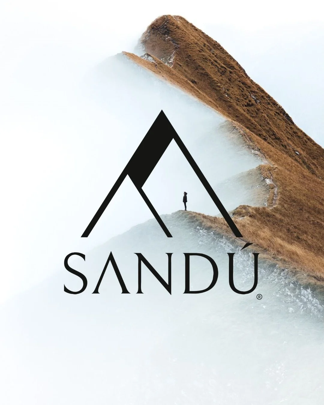 Hay proyectos que nacen con calma, visi&oacute;n y prop&oacute;sito. Sand&uacute; es uno de ellos.

Creemos en experiencias bien pensadas, en destinos que se viven m&aacute;s de lo que se muestran, y en viajes dise&ntilde;ados con intenci&oacute;n, s