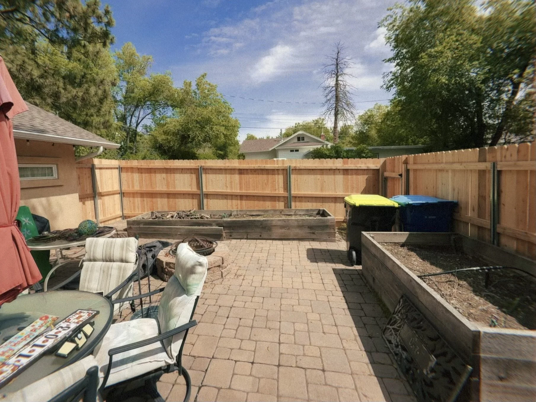 backyard fence cedar