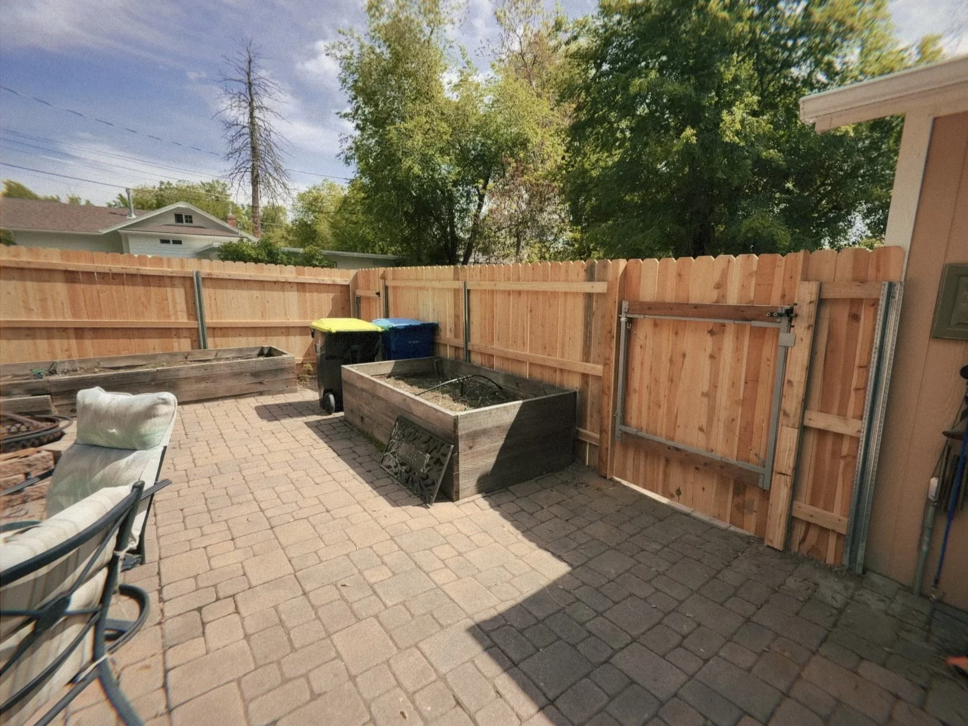 metal post metal gates cedar picket
