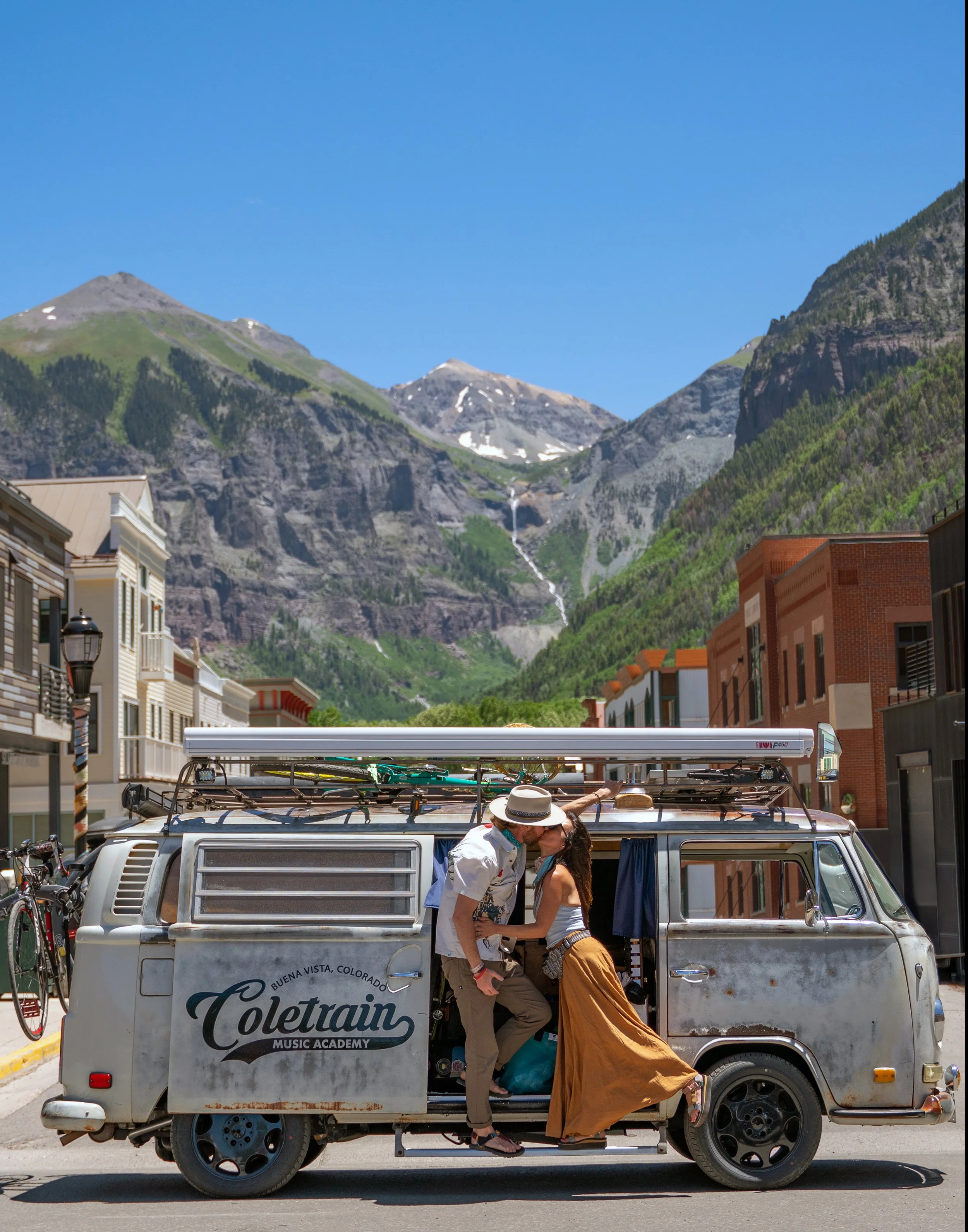 colebus11x14.jpg