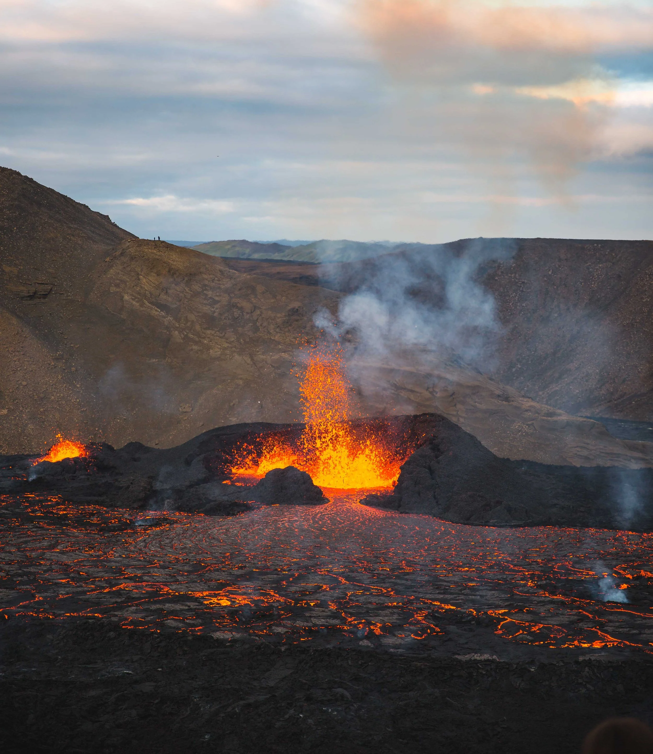 VolcanoMeradalir-31.jpg