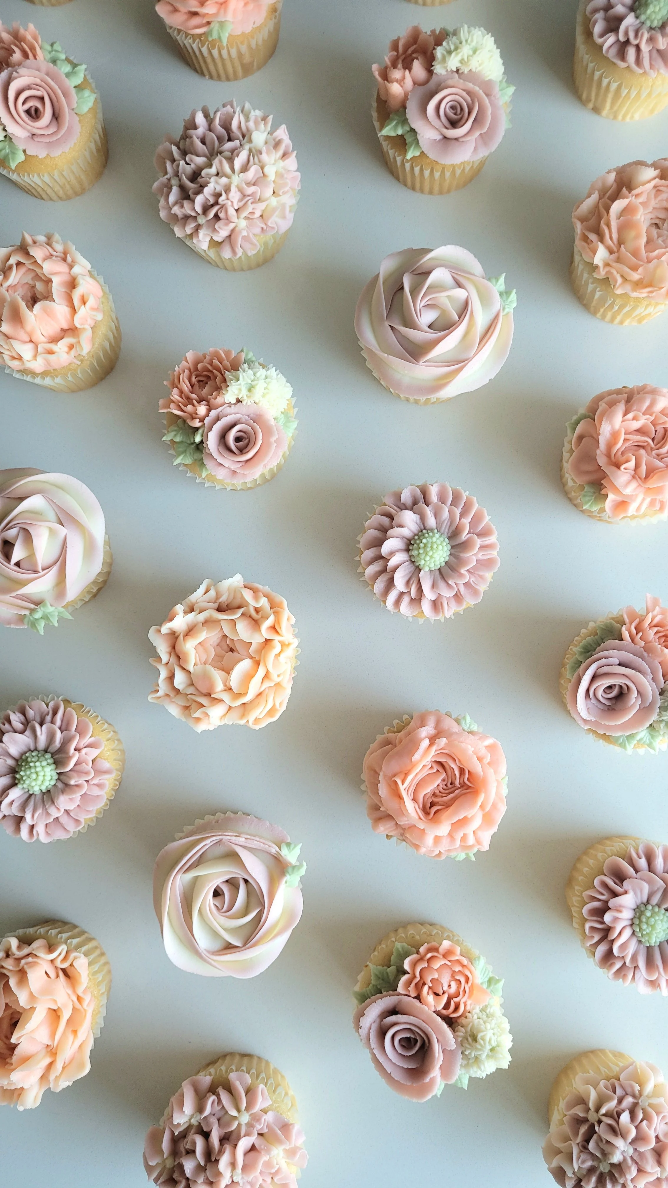 Bridal shower cupcakes in Ottawa with flower designs