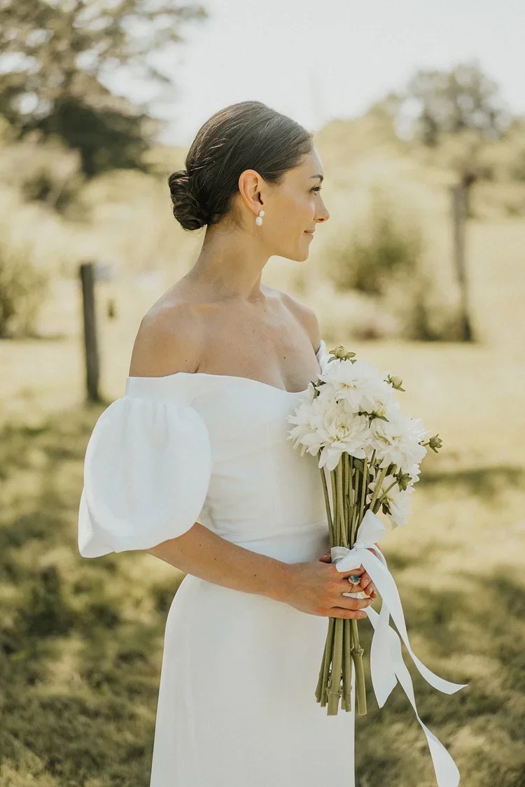 Navigating Pre-Wedding Stress: 5 Essential Tips from a Seasoned Professional
