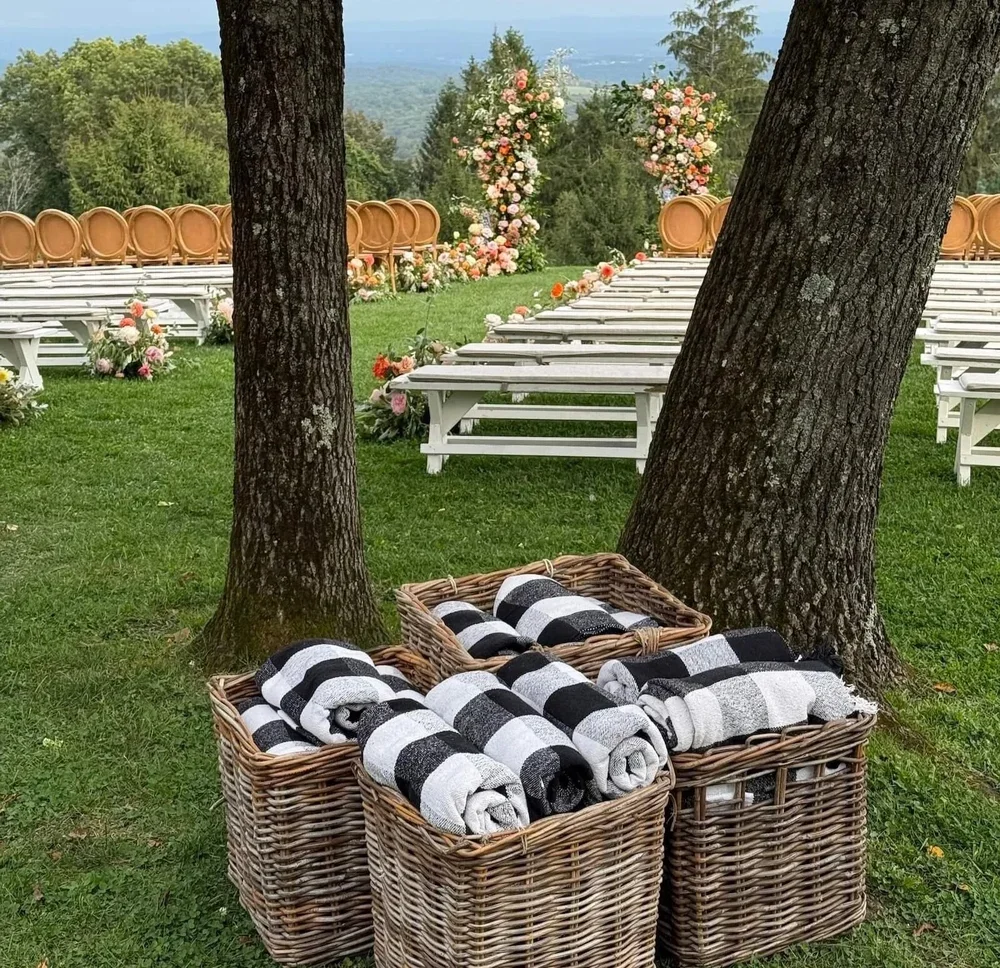 How to Improve the Guest Experience at a Wedding By Focusing on Hospitality