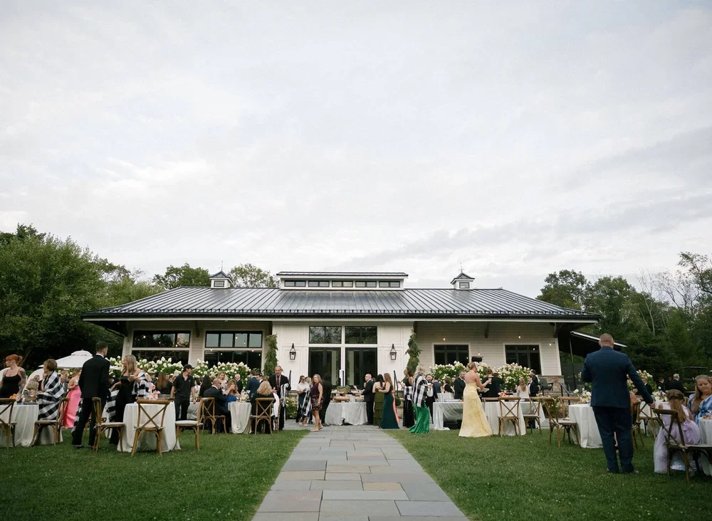 1545Kaitlyn-Matt(@twahphotography).webp