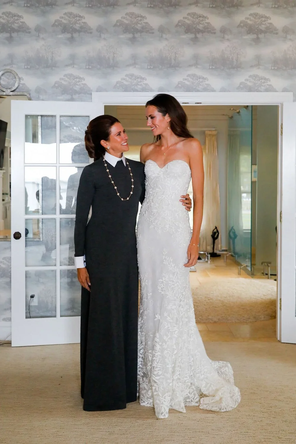 2021.10.23-NICOLEANDMIKEWEDDING-662.webp