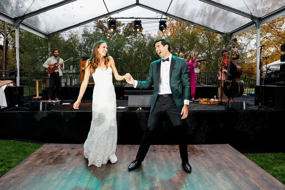 2021.10.23-NICOLEANDMIKEWEDDING-3377.webp