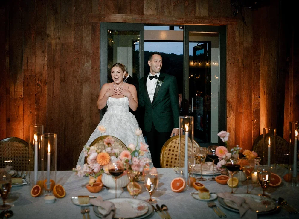 1685Kaitlyn-Matt(@twahphotography).webp