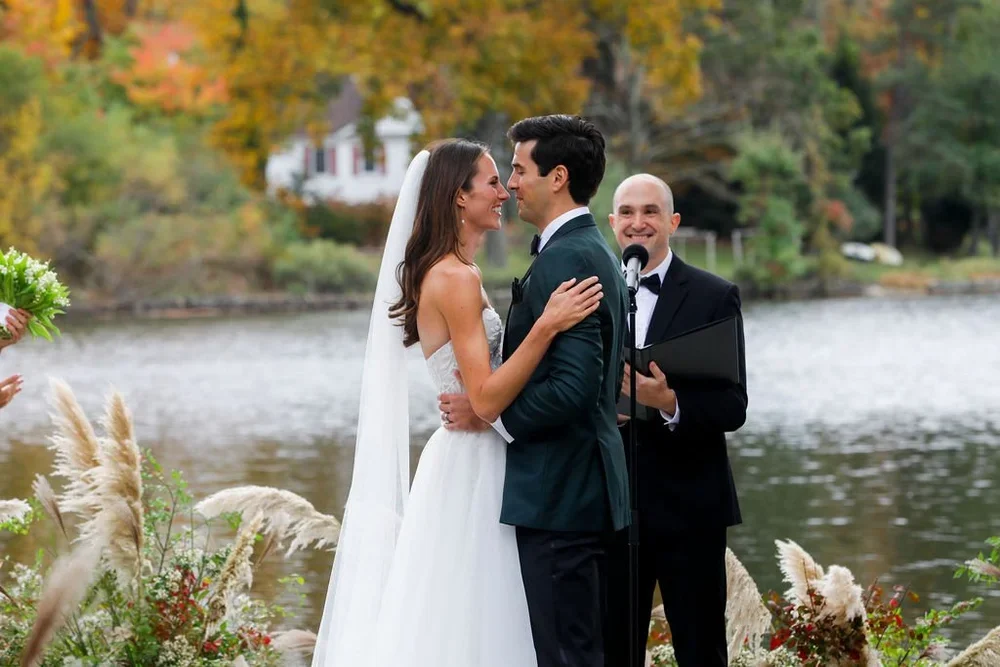 2021.10.23-NICOLEANDMIKEWEDDING-2189.webp