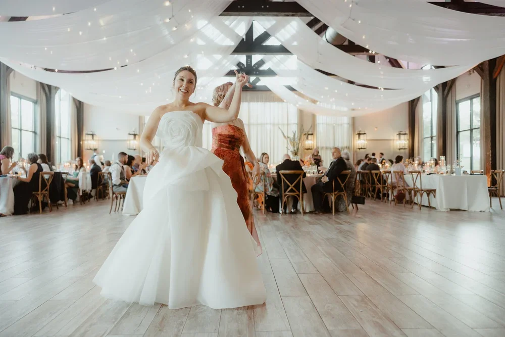pbicharaphoto_Sara+and+Colin's+wedding-906.webp