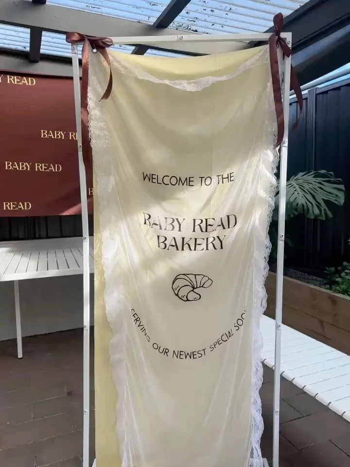 Fresh from the weekend, these custom pieces were created for the sweetest bakery-themed baby shower, and we&rsquo;re so excited to finally share them! 🥐🤍

Meet our newest fabric signage styles:

🤍 Double Layer Welcome Sign
🤎 Large Fabric Backdrop