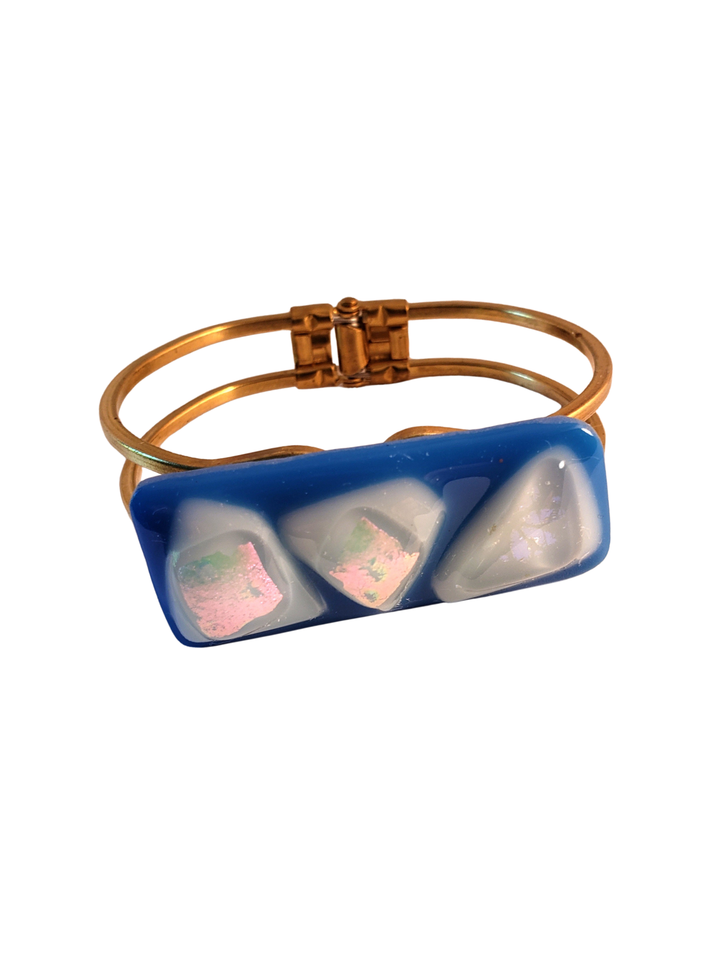 Blue with WWhite Triangles Cuff Bracelet.png